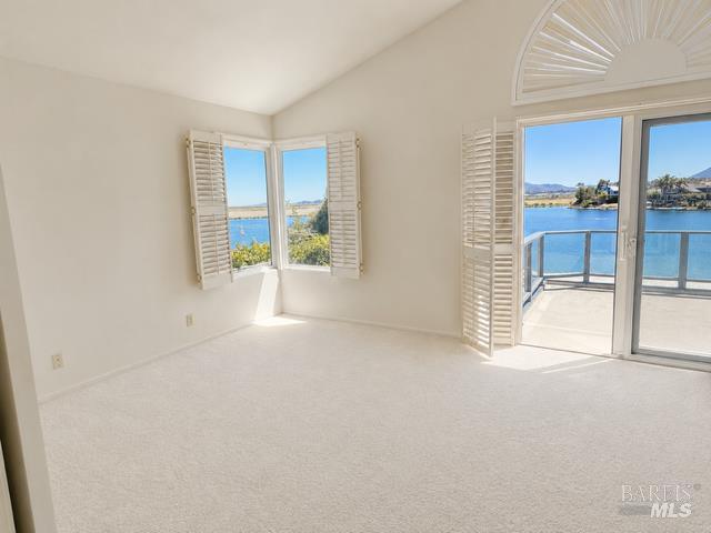 138 Del Oro Lagoon Novato CA 94949