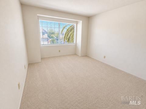138 Del Oro Lagoon Novato CA 94949