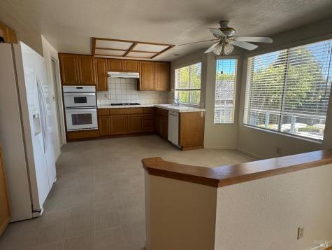 138 Del Oro Lagoon Novato CA 94949