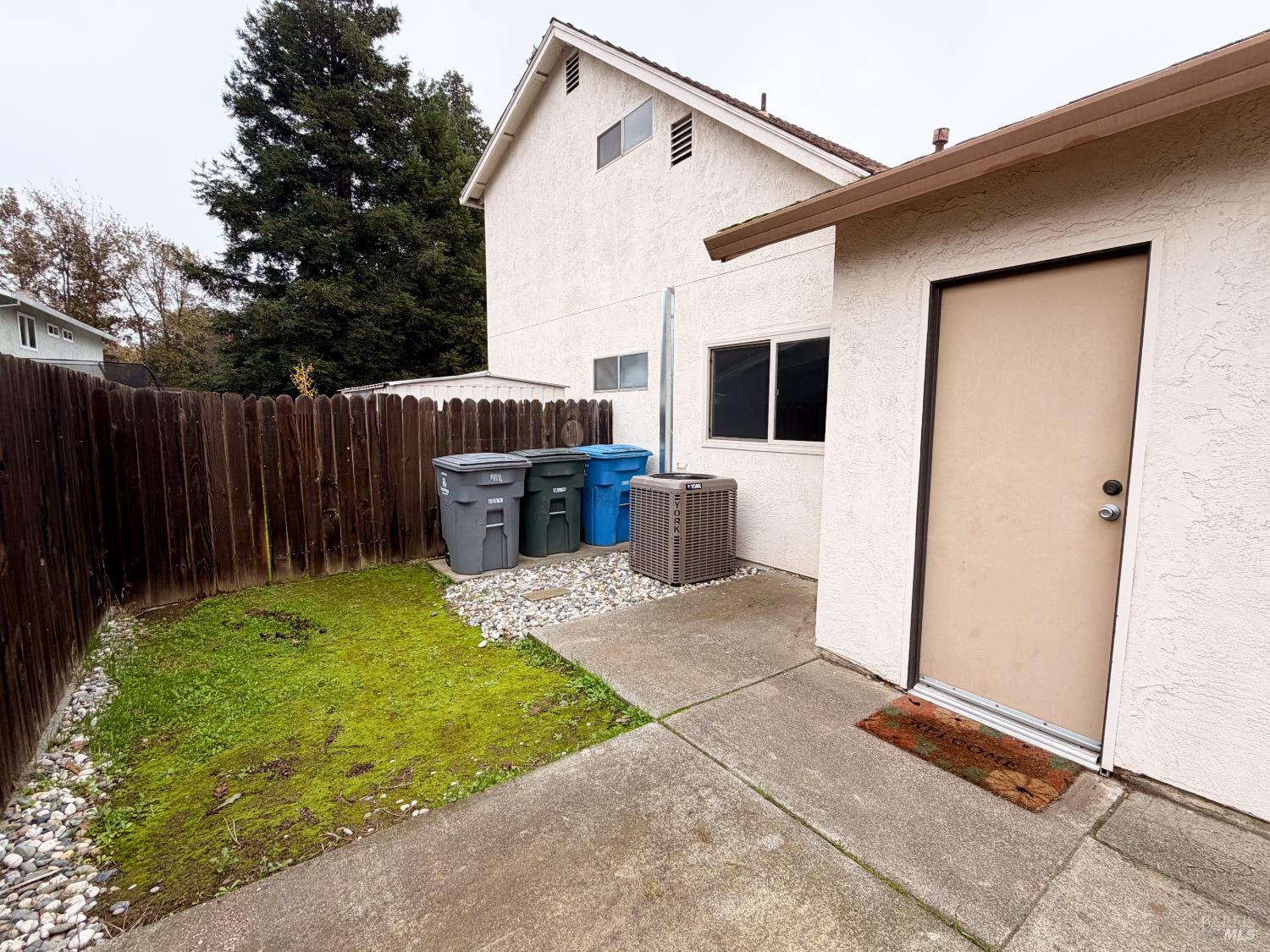 950 Pembroke Way Dixon CA 95620