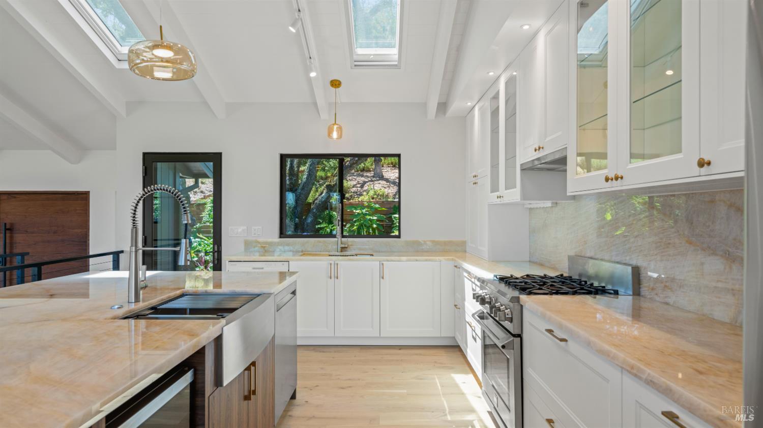 311 Grandview Avenue Novato CA 94945