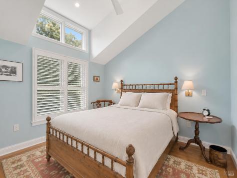 21 Elm Avenue Kentfield CA 94904