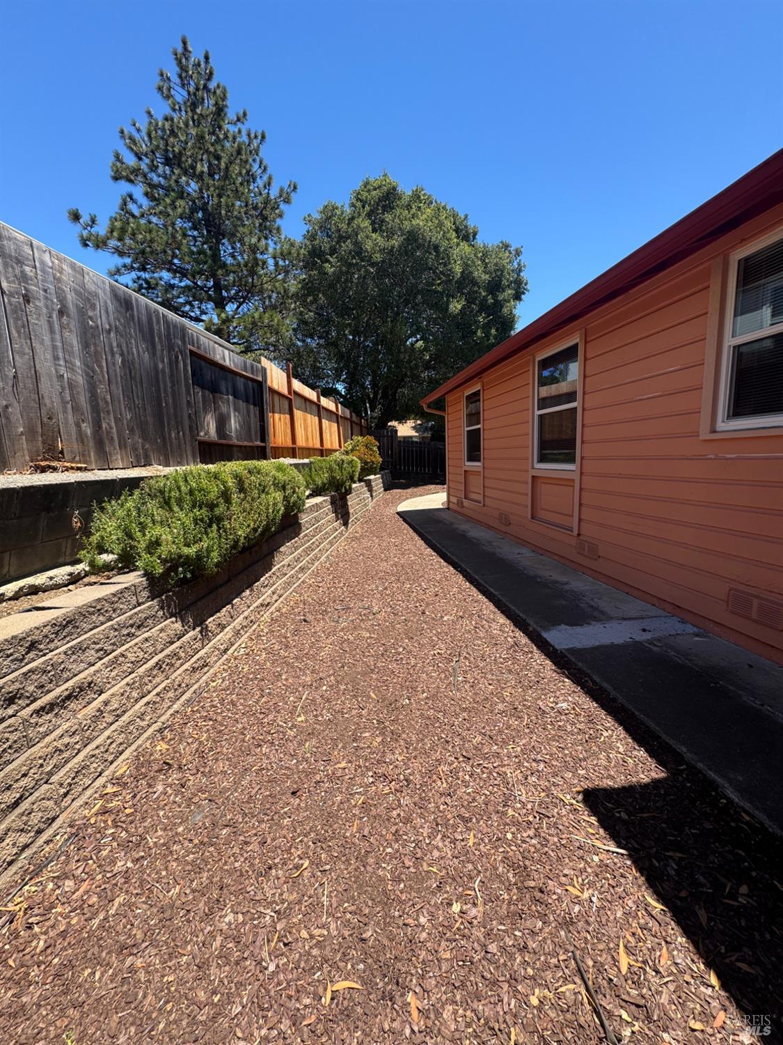 2230 Redwood Street Vallejo CA 94590