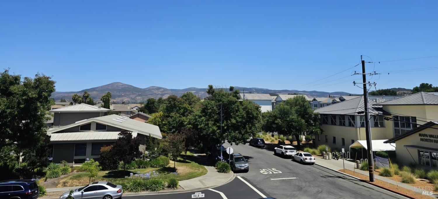 1186 Pear Tree Lane Napa CA 94558