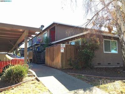27 S 3rd Street Rio Vista CA 94571