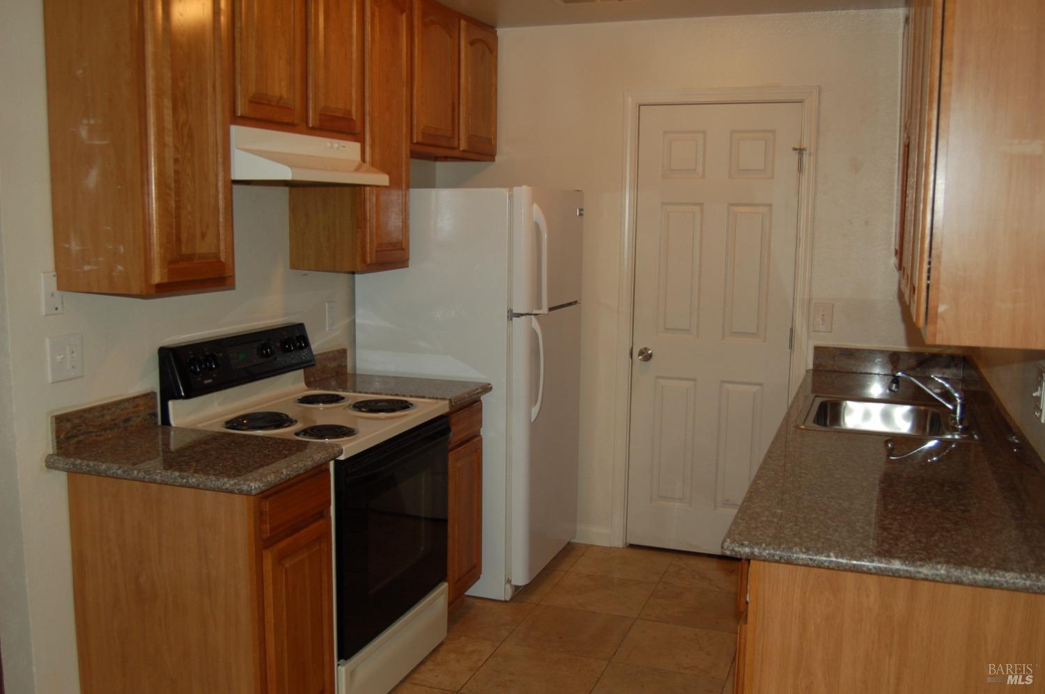 27 S 3rd Street Rio Vista CA 94571