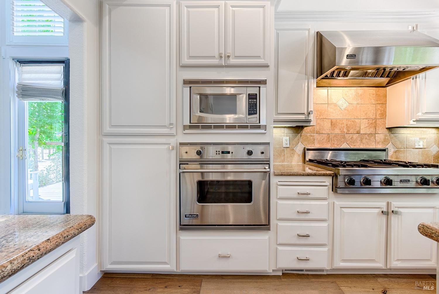 704 Hunt Avenue St. Helena CA 94574