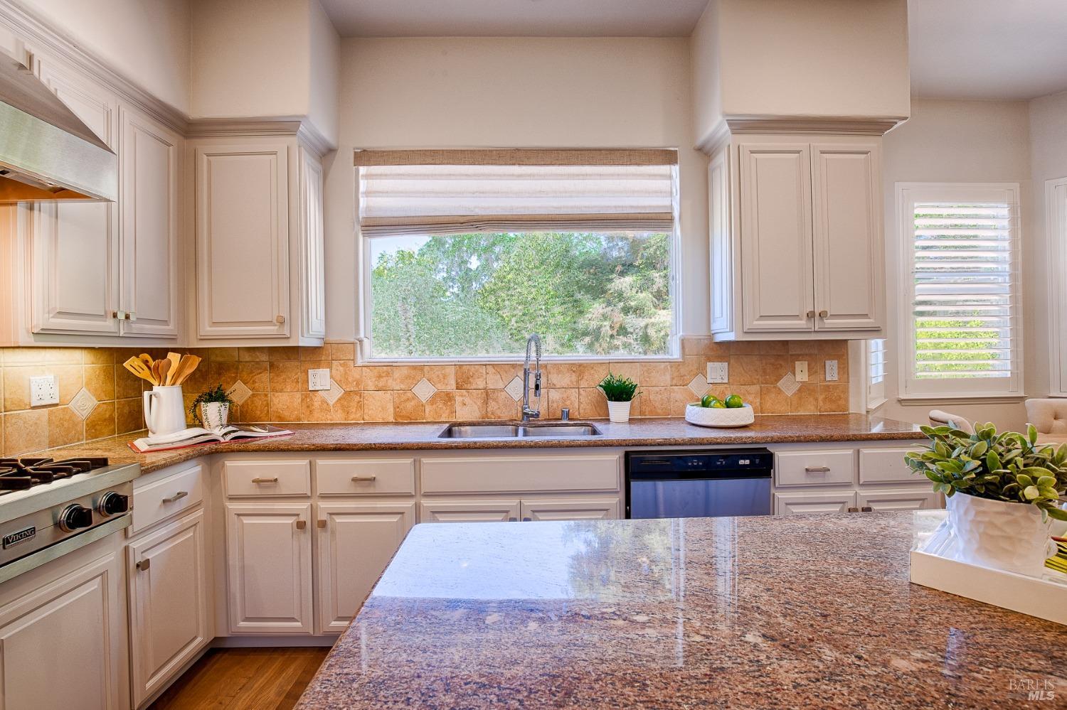 704 Hunt Avenue St. Helena CA 94574