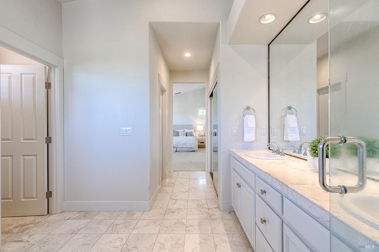 704 Hunt Avenue St. Helena CA 94574