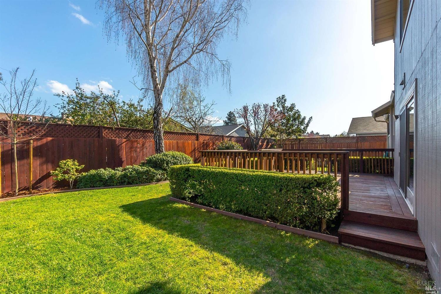 2246 Aaron Court Petaluma CA 94954