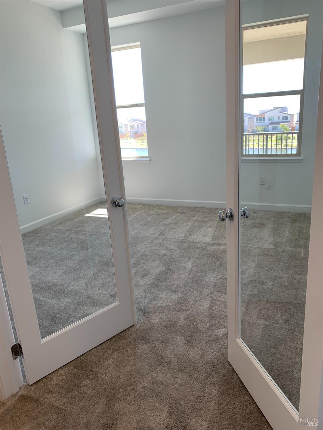2438 Shore Vista Fairfield CA 94533