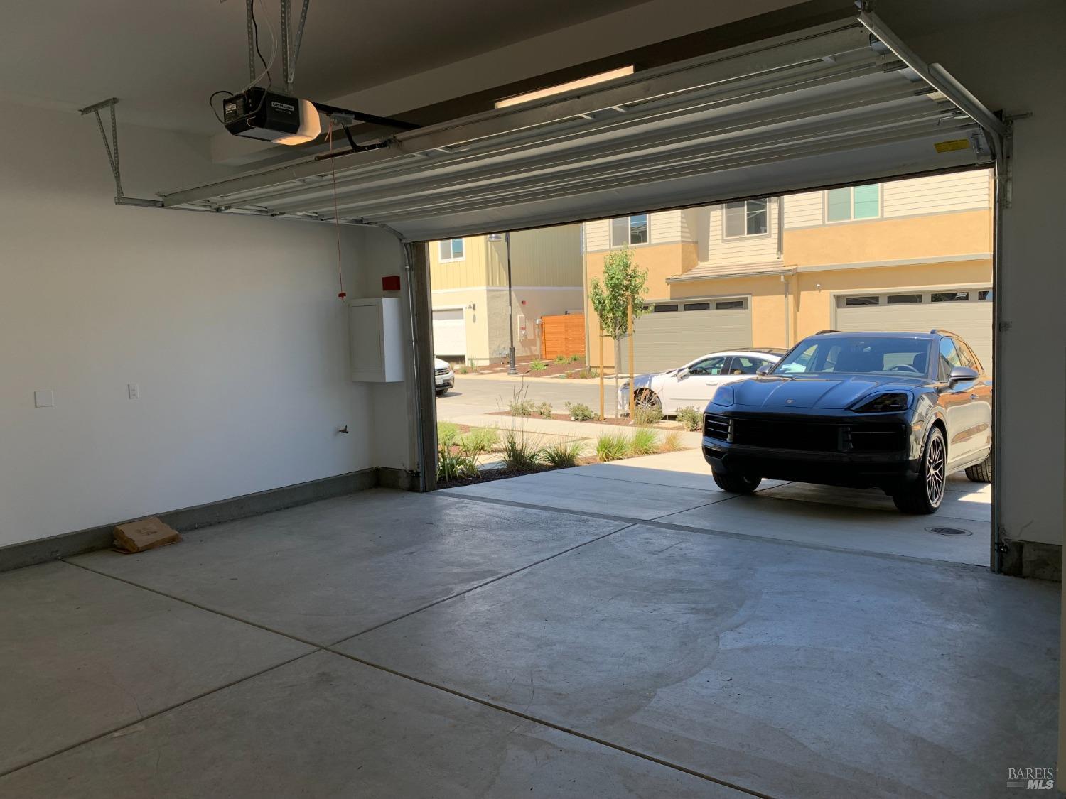 2438 Shore Vista Fairfield CA 94533