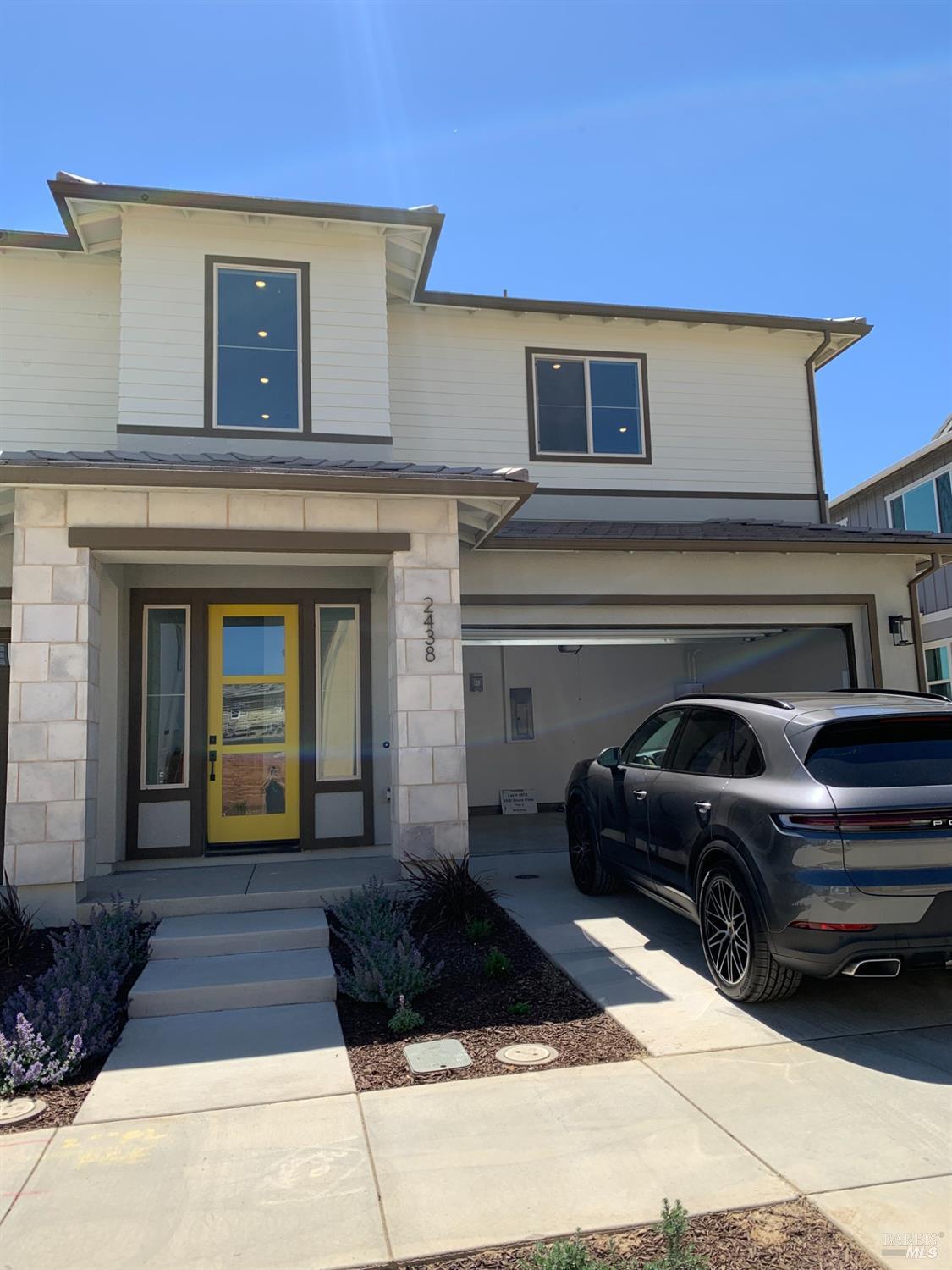 2438 Shore Vista Fairfield CA 94533