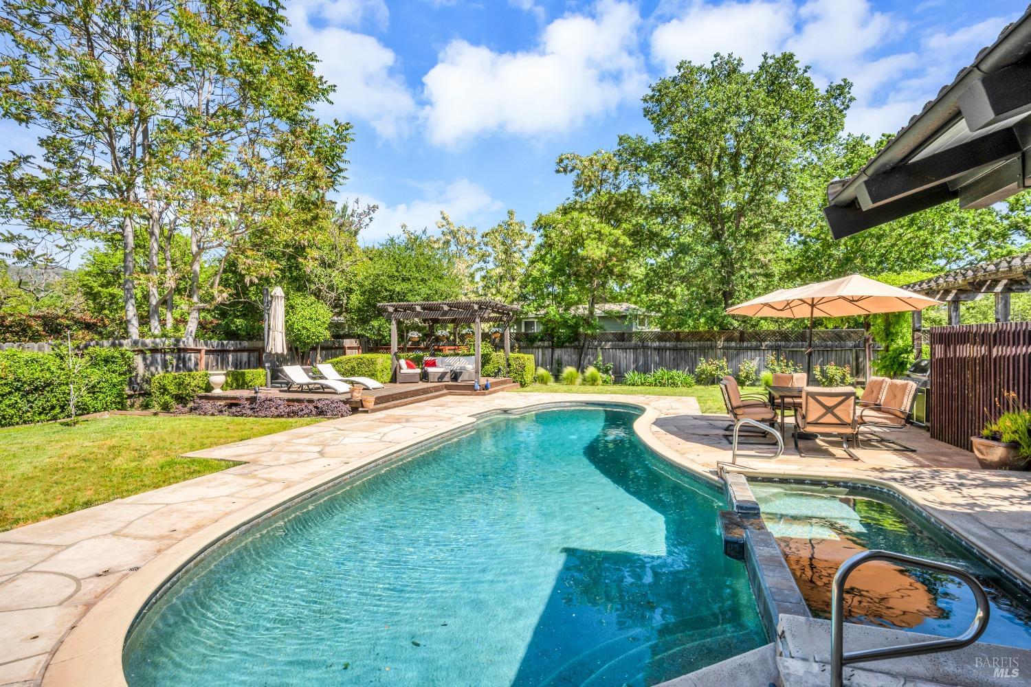 1706 Michael Way Calistoga CA 94515