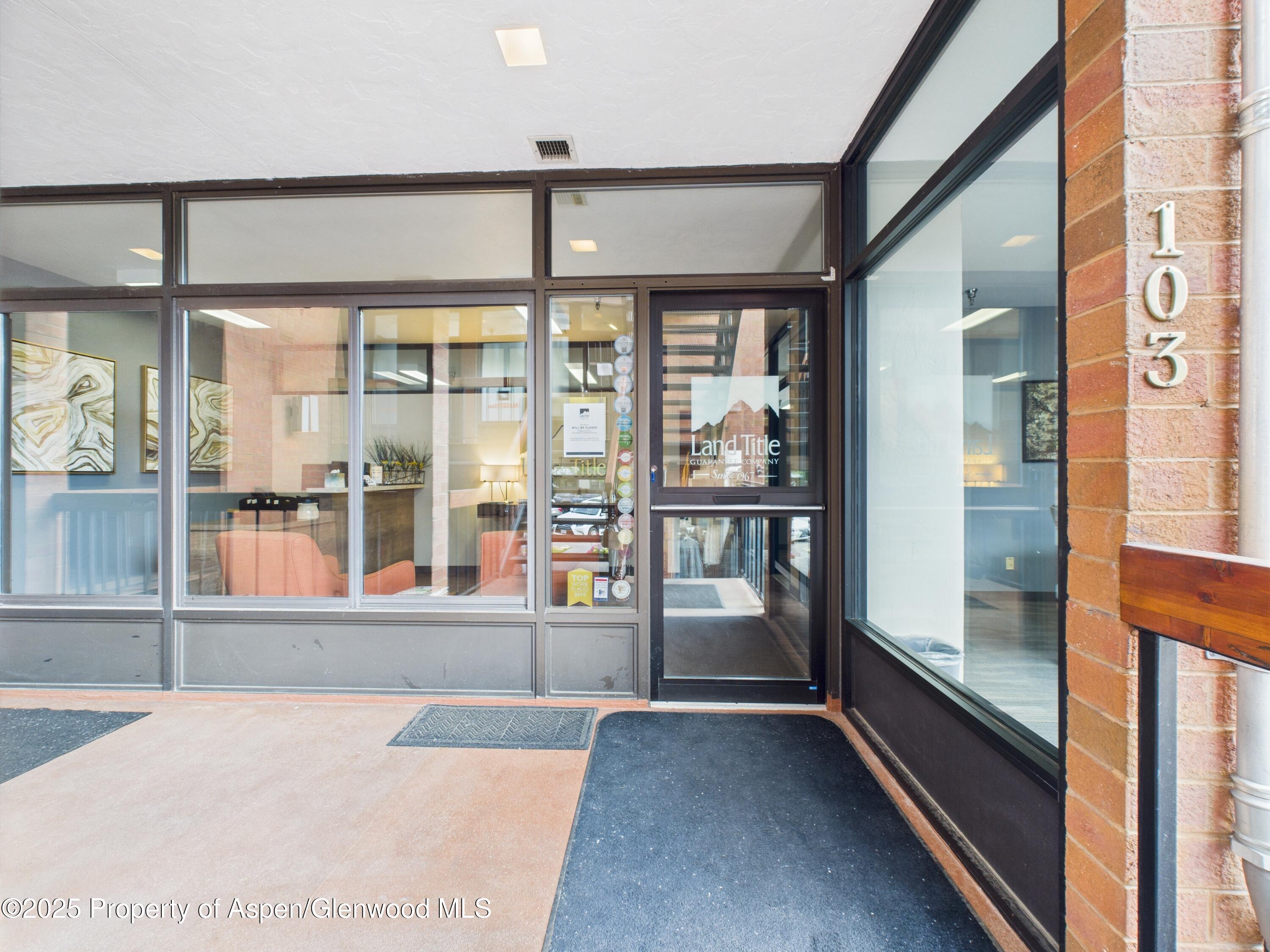 533 E Hopkins Avenue Aspen CO 81611