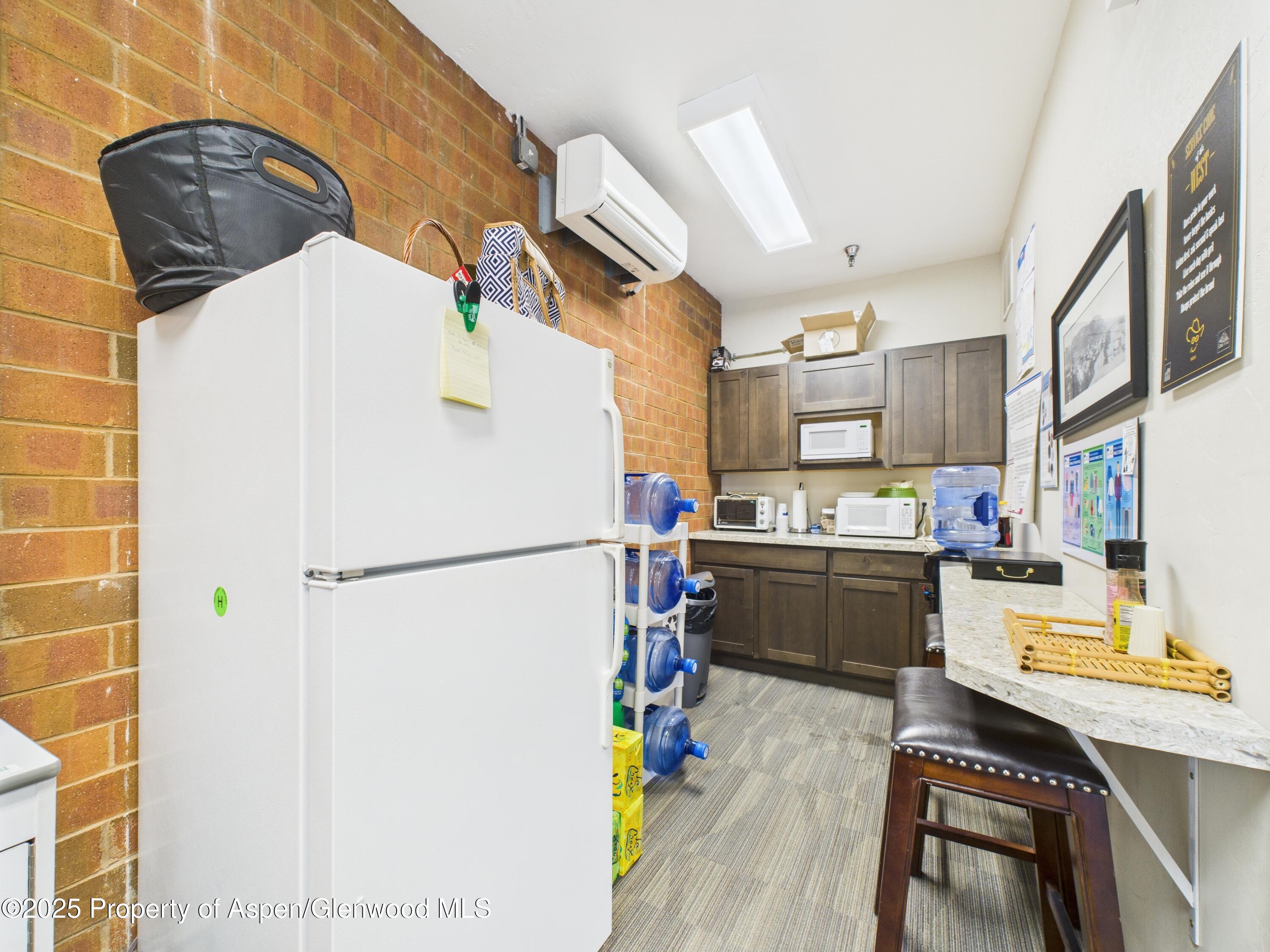 533 E Hopkins Avenue Aspen CO 81611