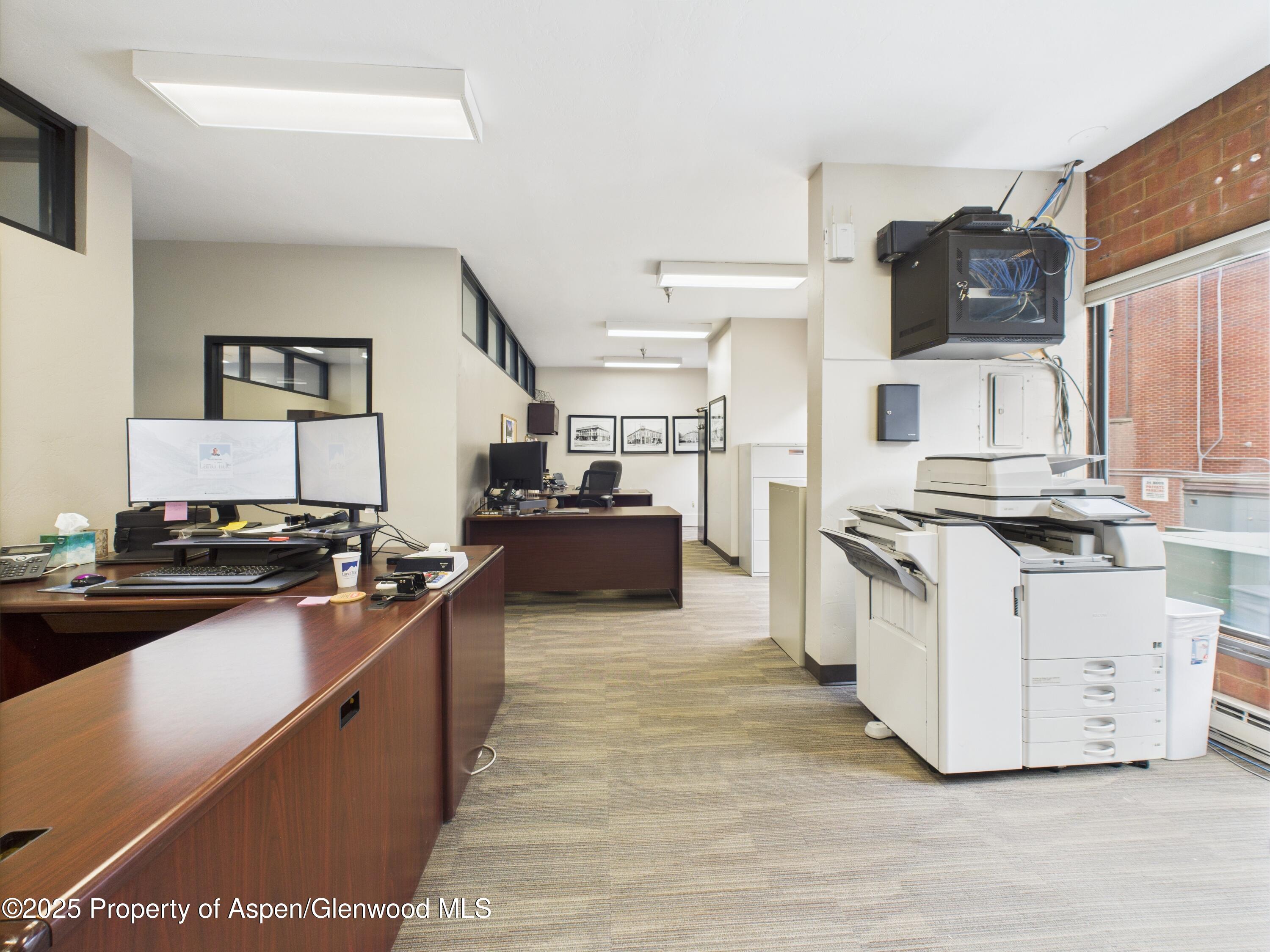 533 E Hopkins Avenue Aspen CO 81611