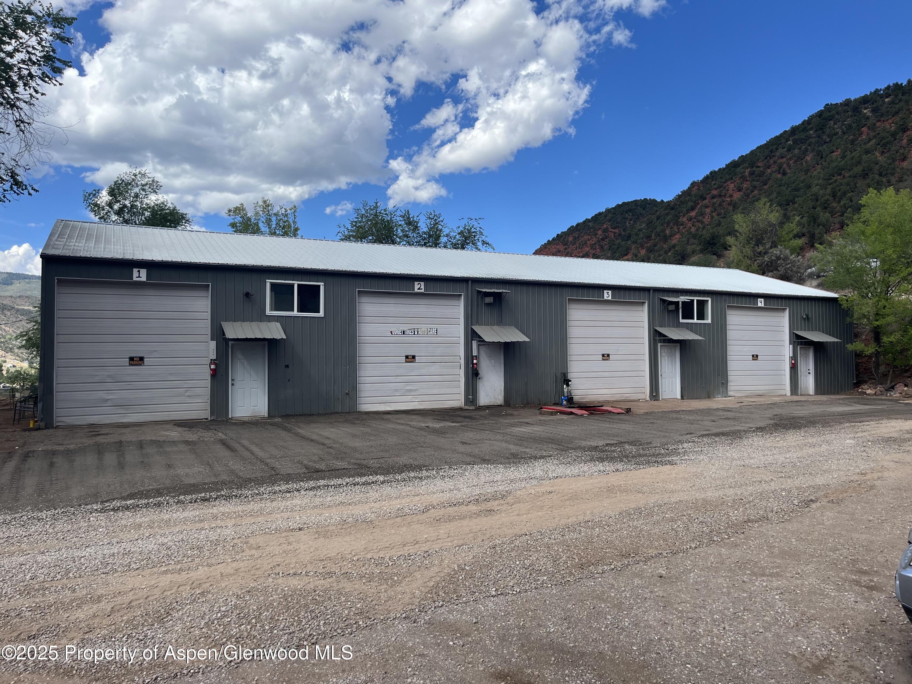 Glenwood Springs CO, 6702 Highway 82