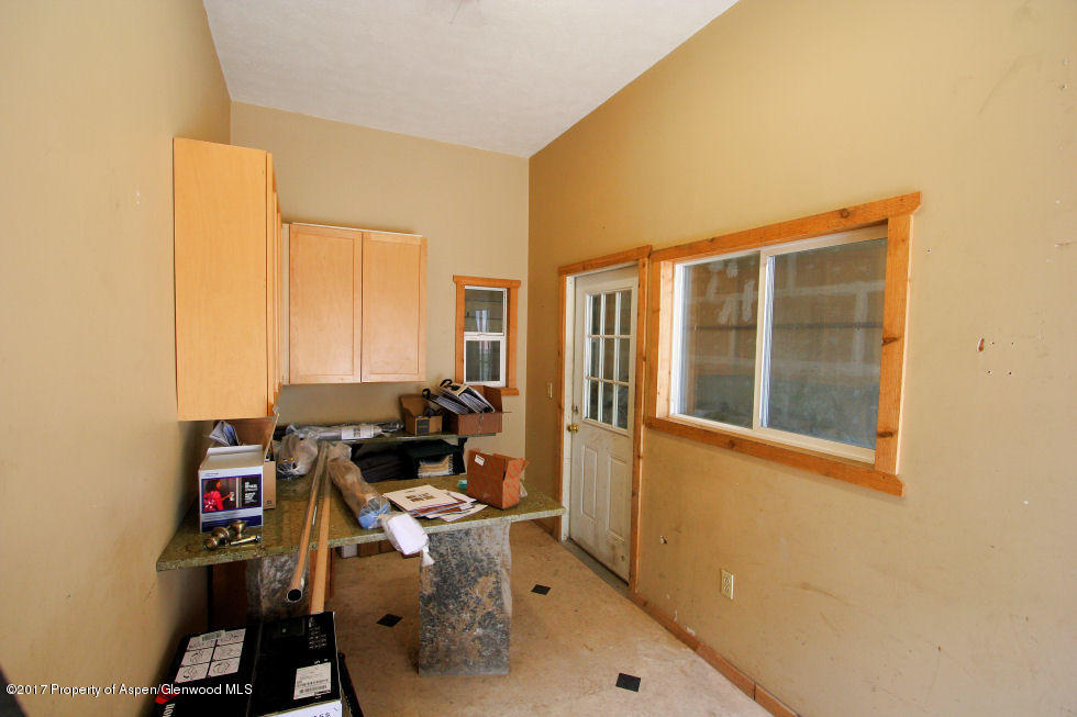1811 Dolores Way Carbondale CO 81623