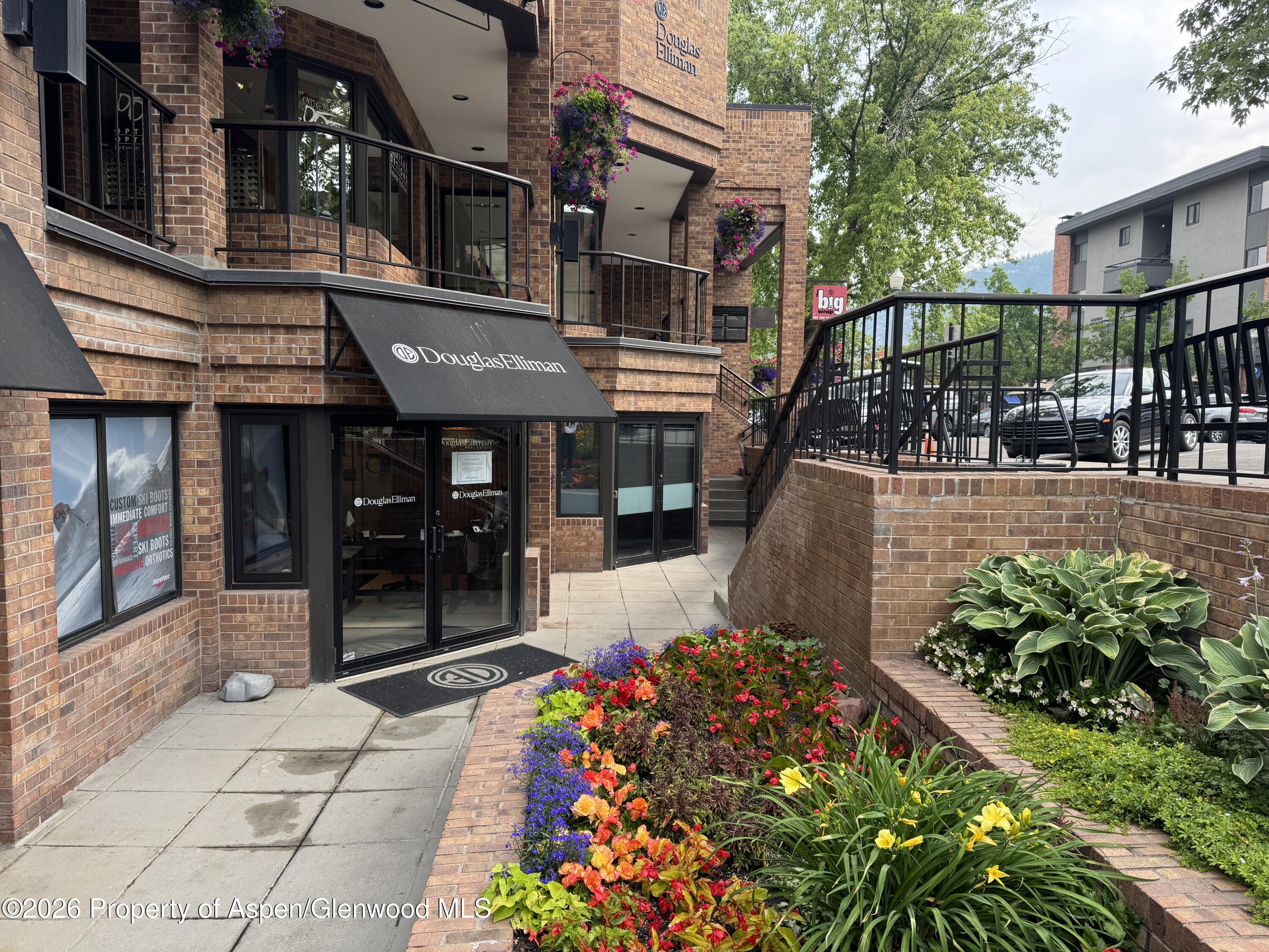 Aspen CO, 520 E Durant Avenue, Unit 102