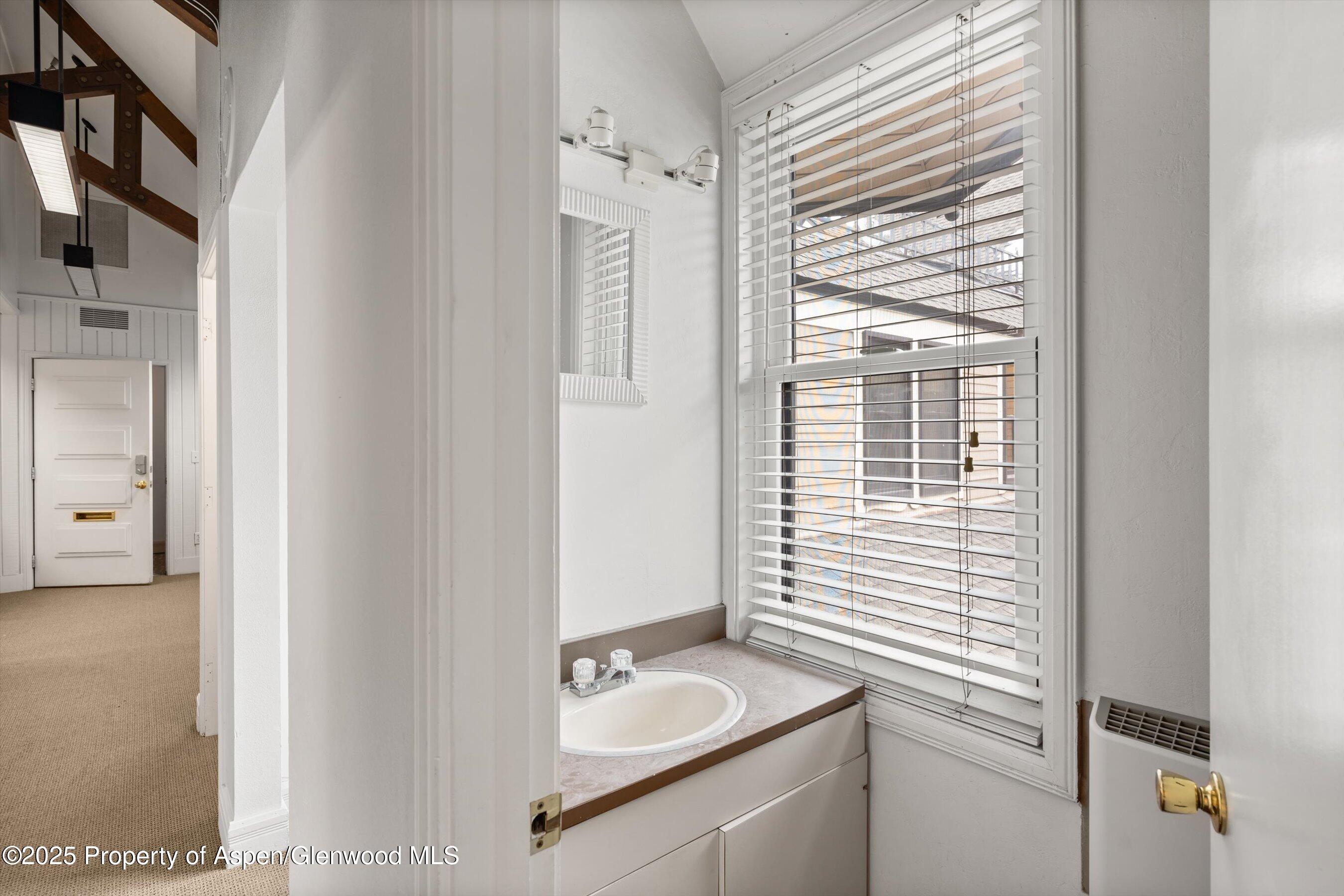 400 W Main Street Aspen CO 81611