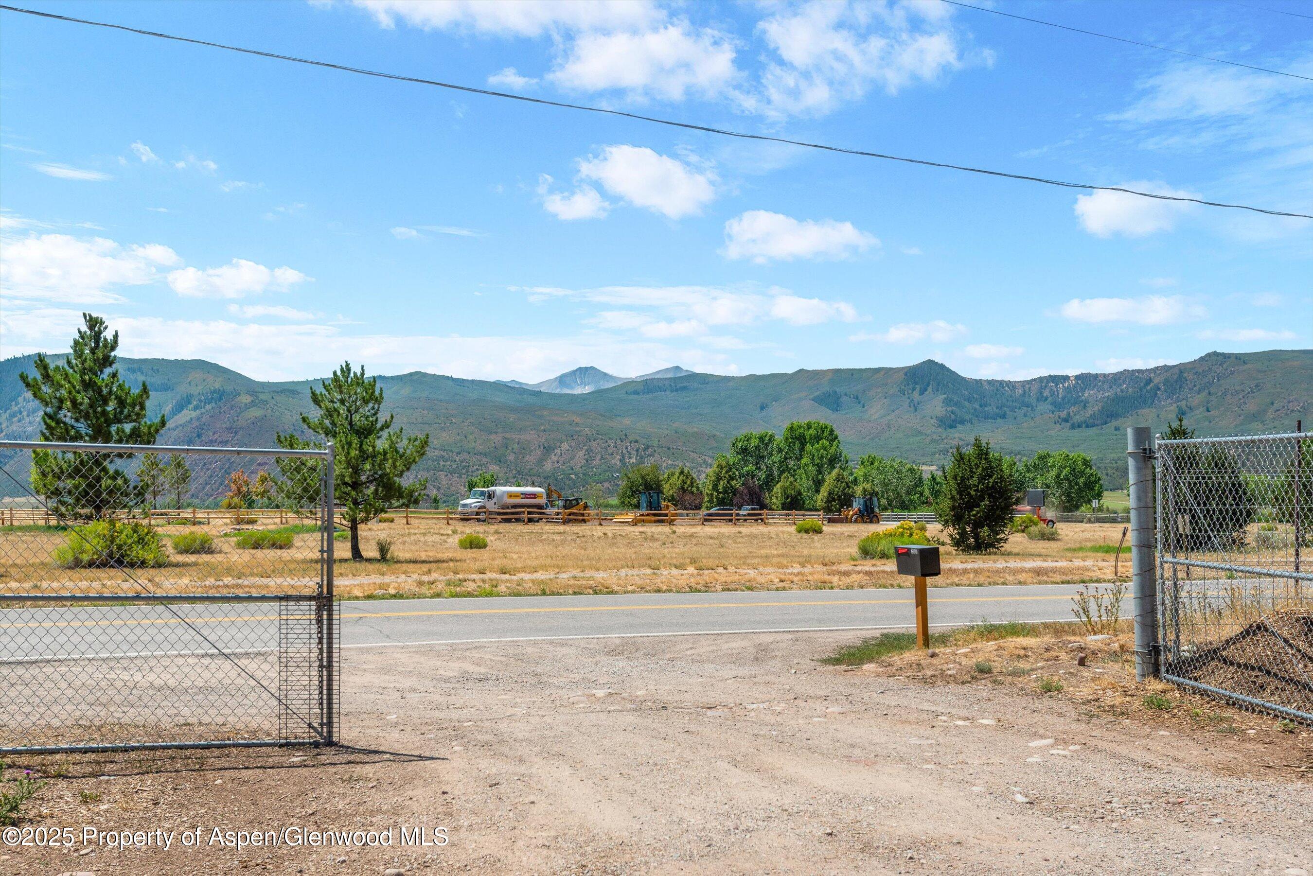 257 Valley Road Eljebel CO 81623