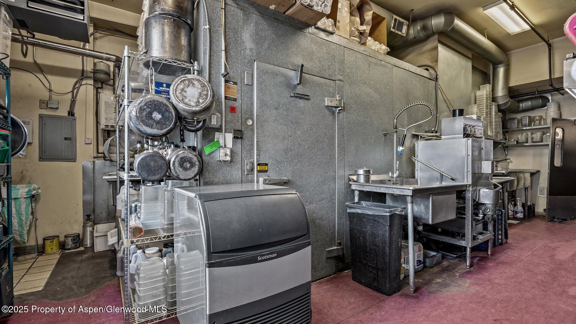 1909 Dolores Way Carbondale CO 81623