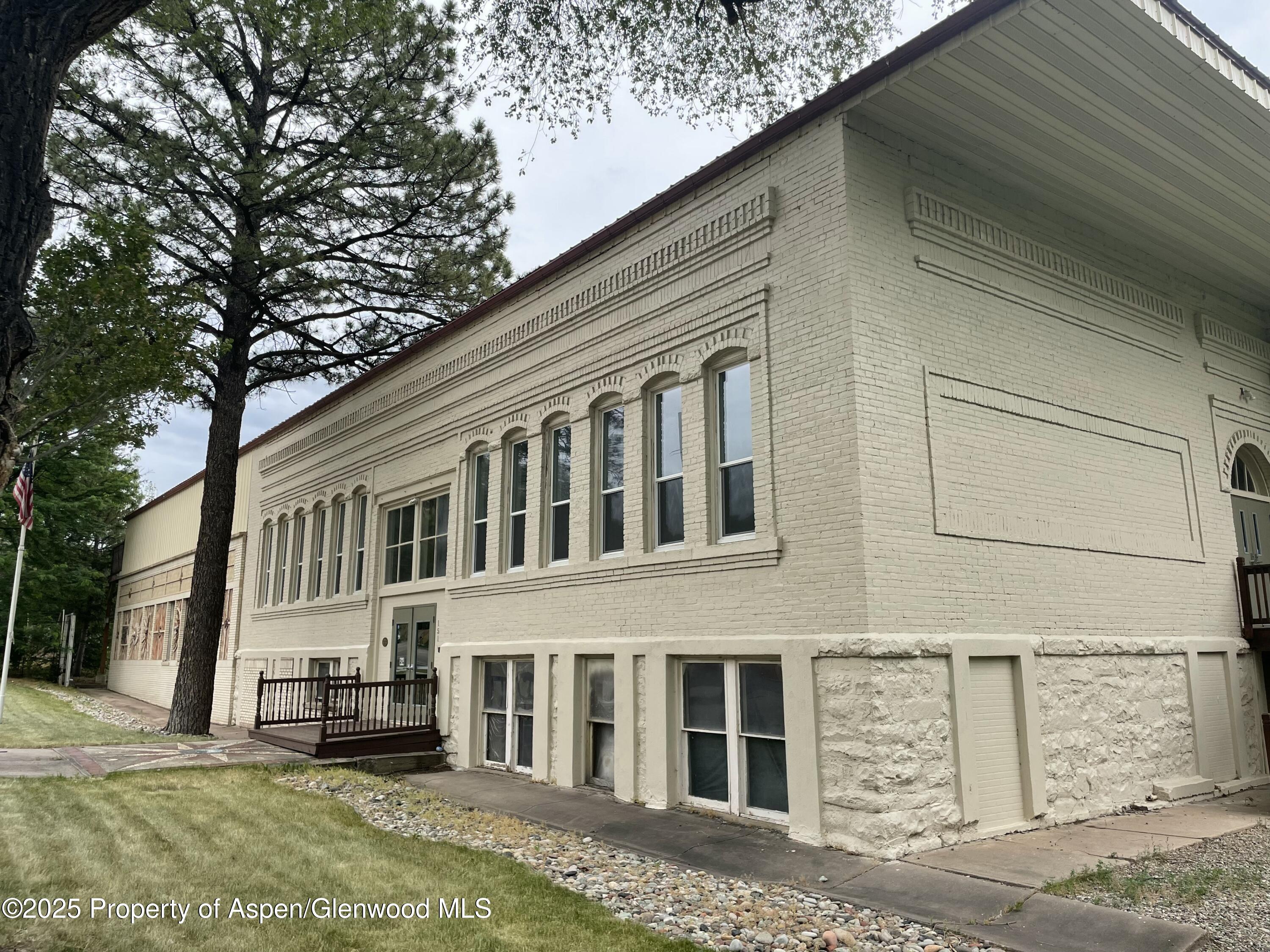 New Castle CO, 151 W Main Street