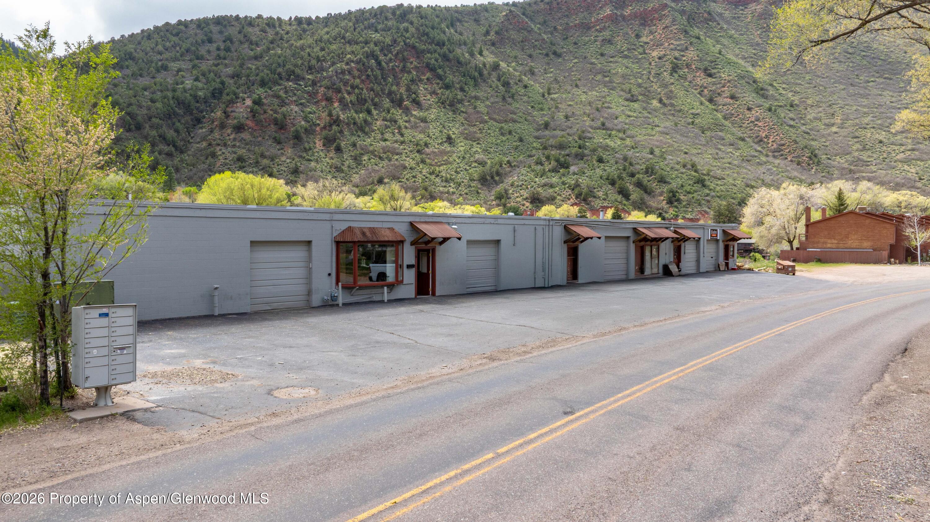 Glenwood Springs CO, 3421 S Grand Avenue, Unit C
