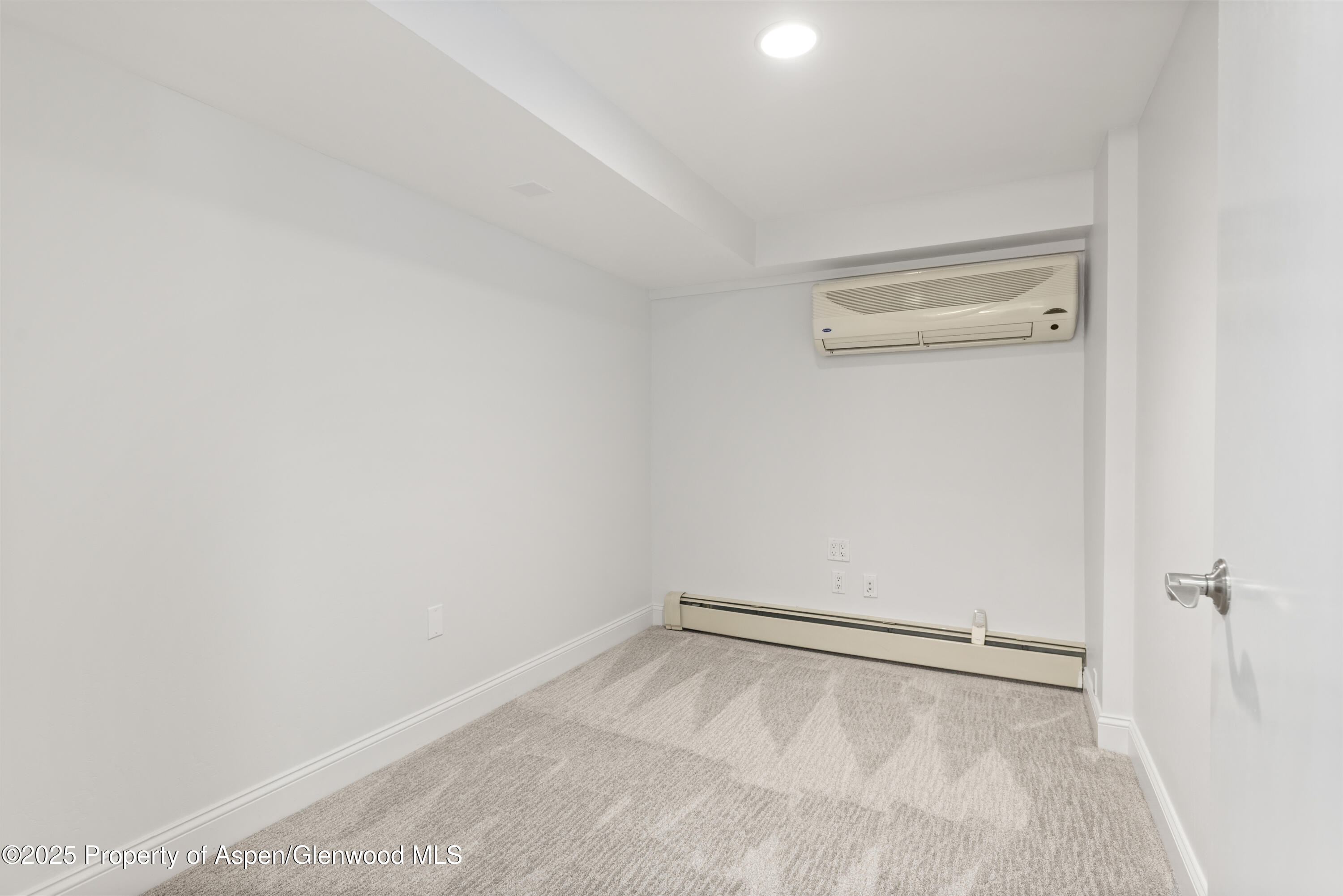 605 E Main Street Aspen CO 81611