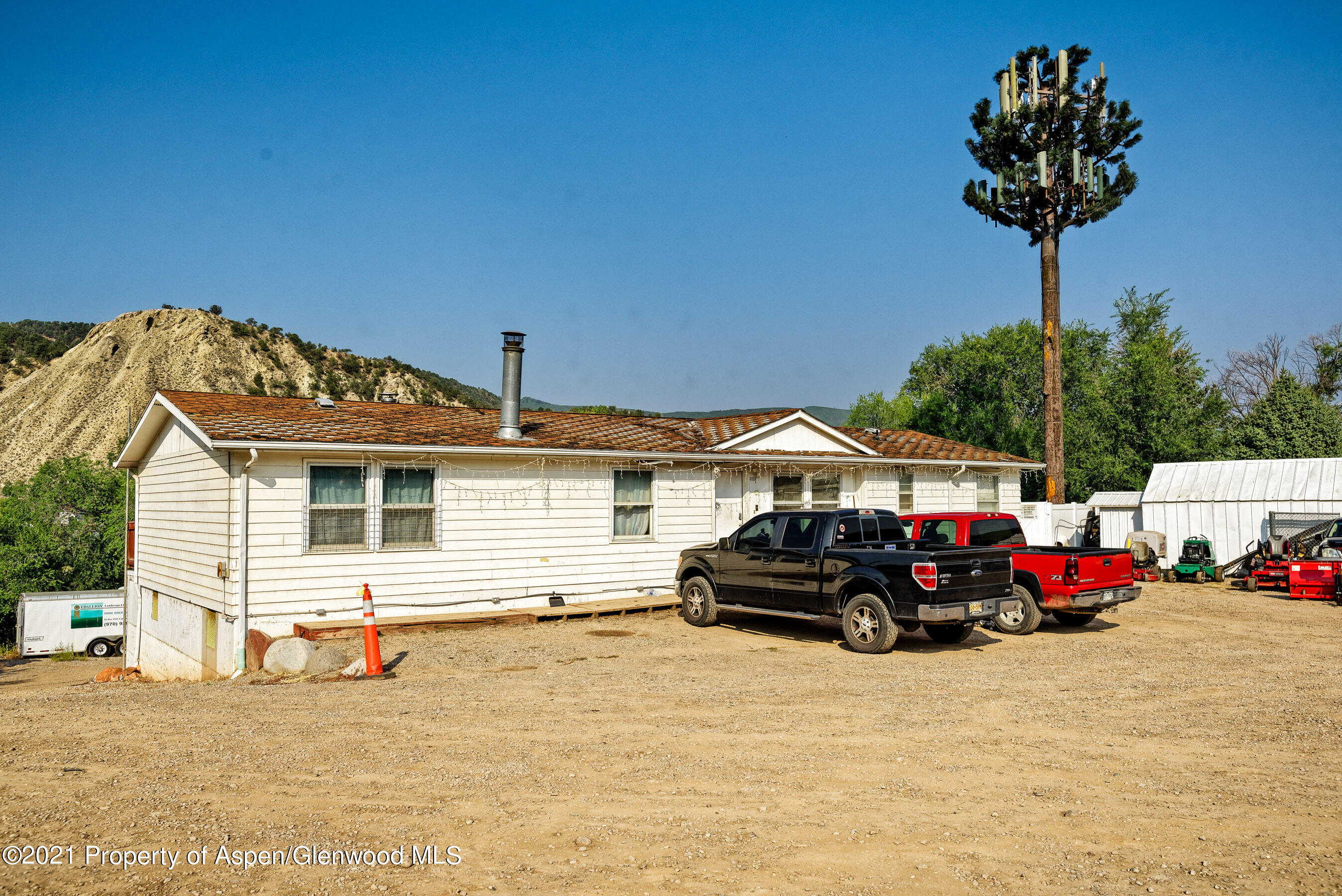 324 & 330 Coryell Ridge Road Glenwood Springs CO 81601