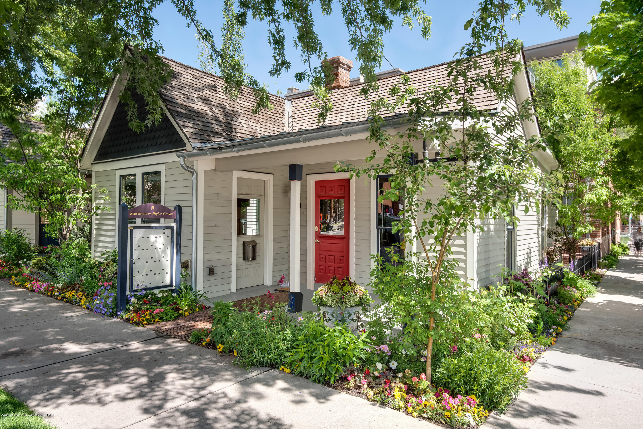 534 E Hopkins Avenue Aspen CO 81611