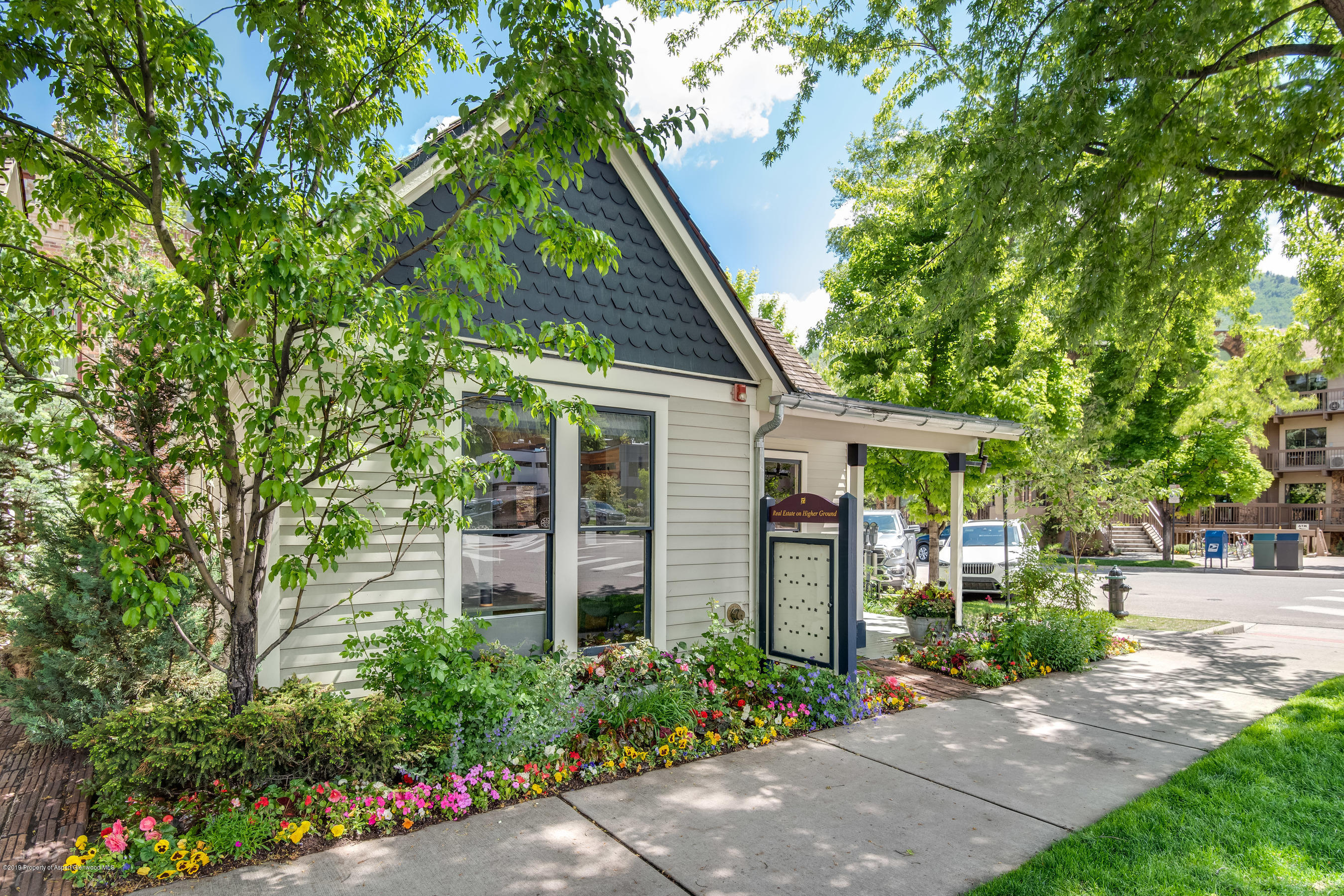 534 E Hopkins Avenue Aspen CO 81611