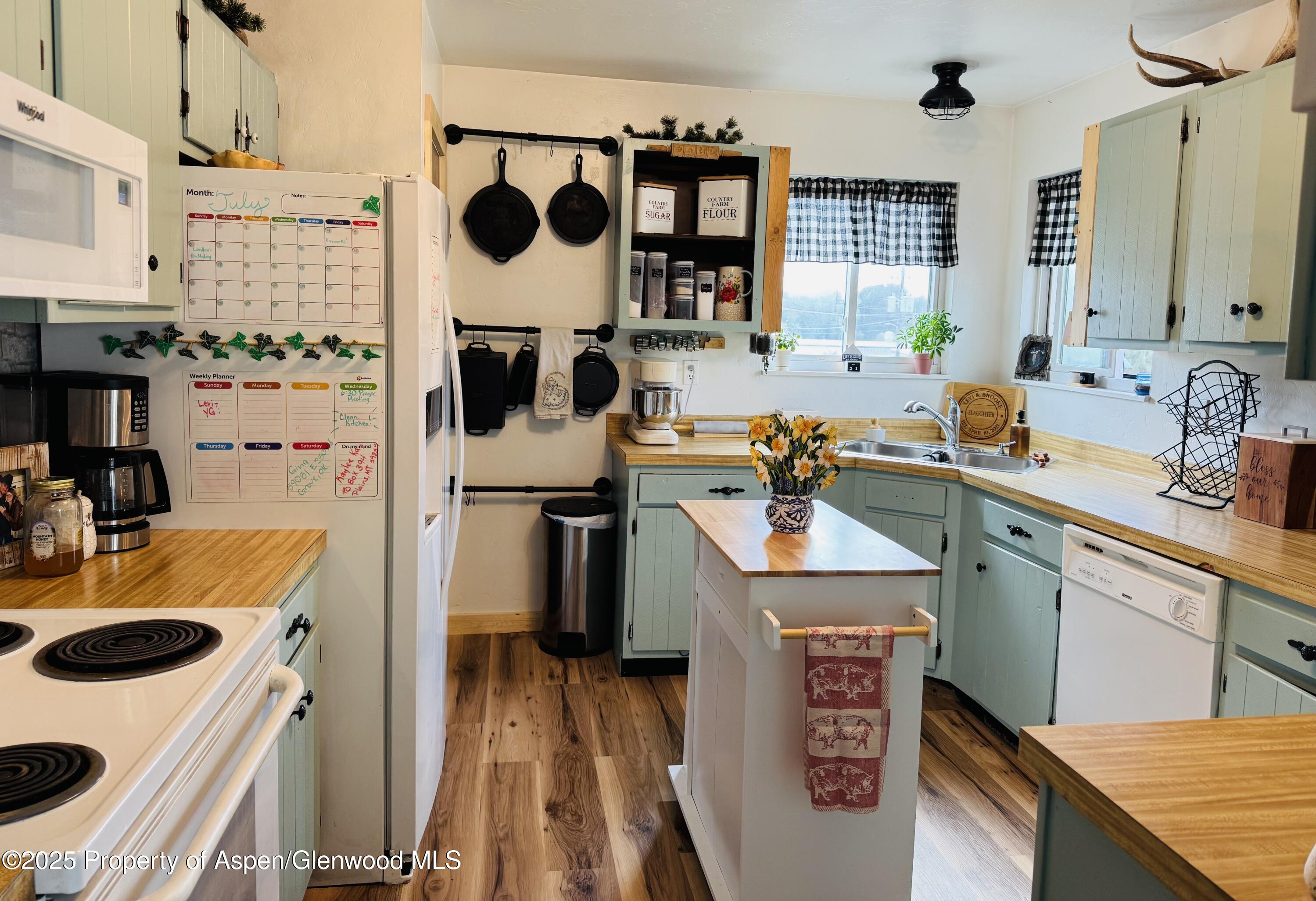 410 Market Street Meeker CO 81641