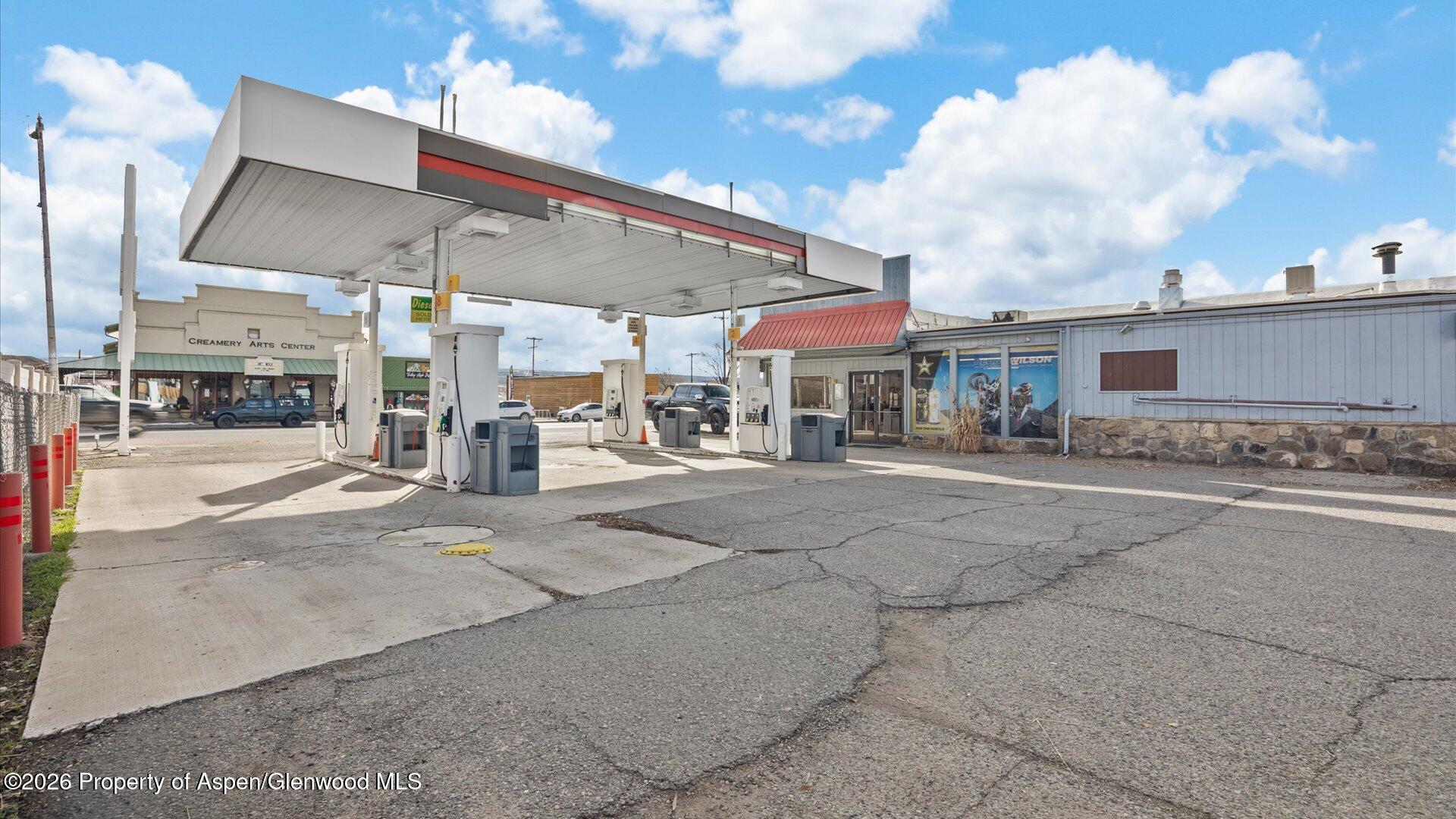 180 W Bridge Street Hotchkiss CO 81419