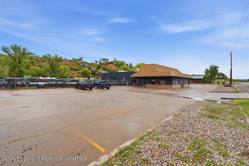 1015 W 2nd Street Rifle CO 81650