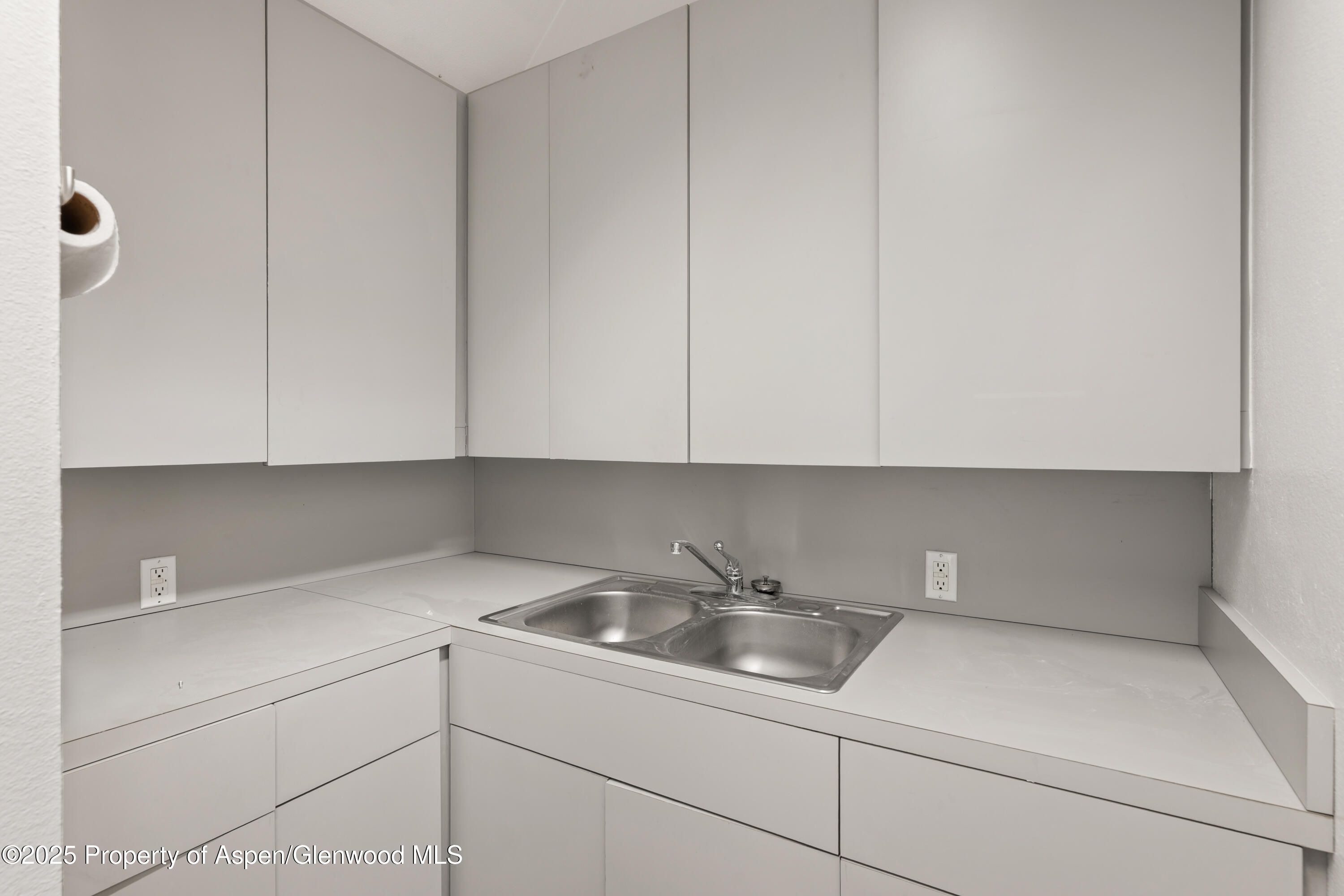 400 W Main Street Aspen CO 81611