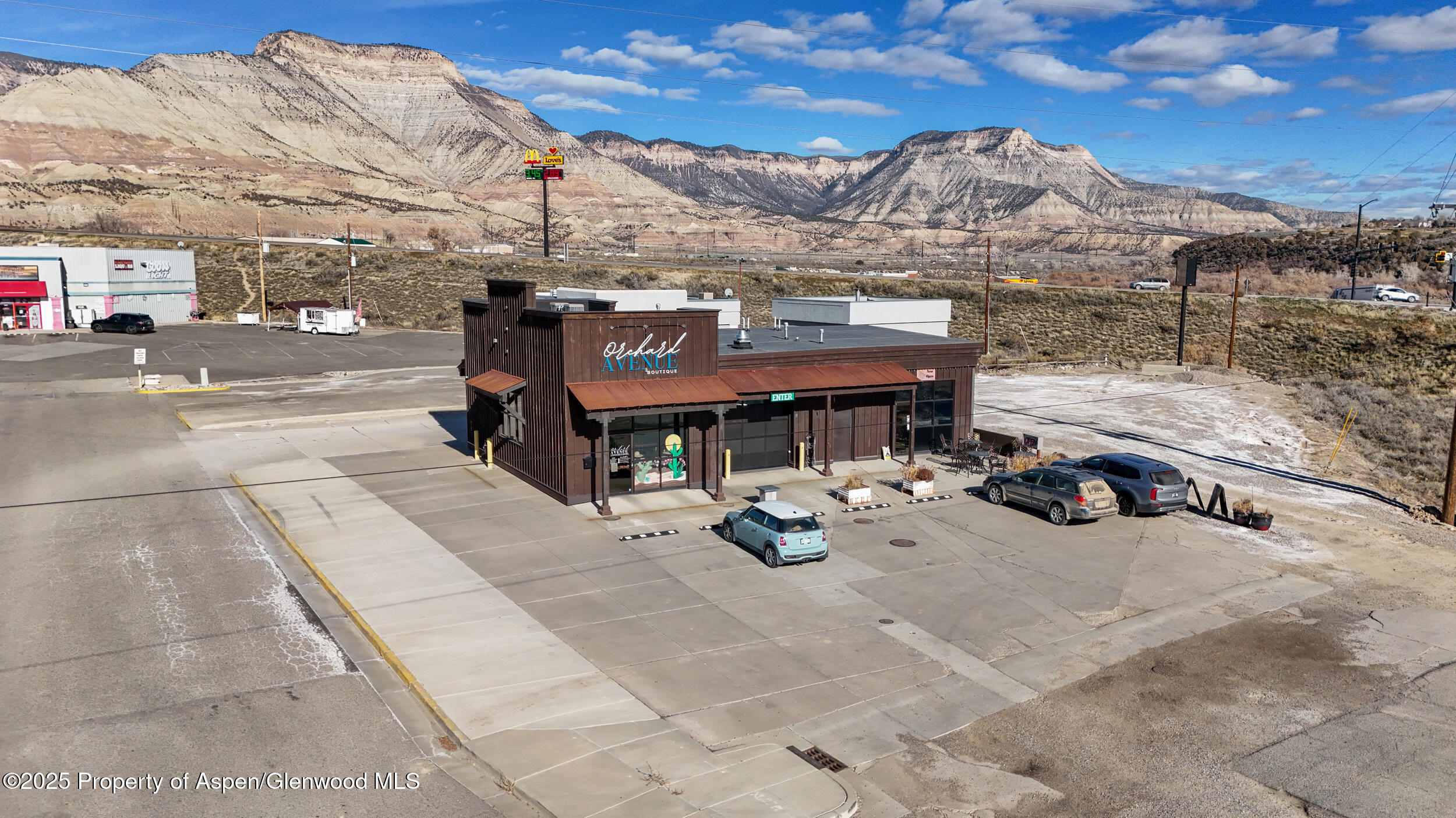 258 S Railroad Avenue Parachute CO 81635