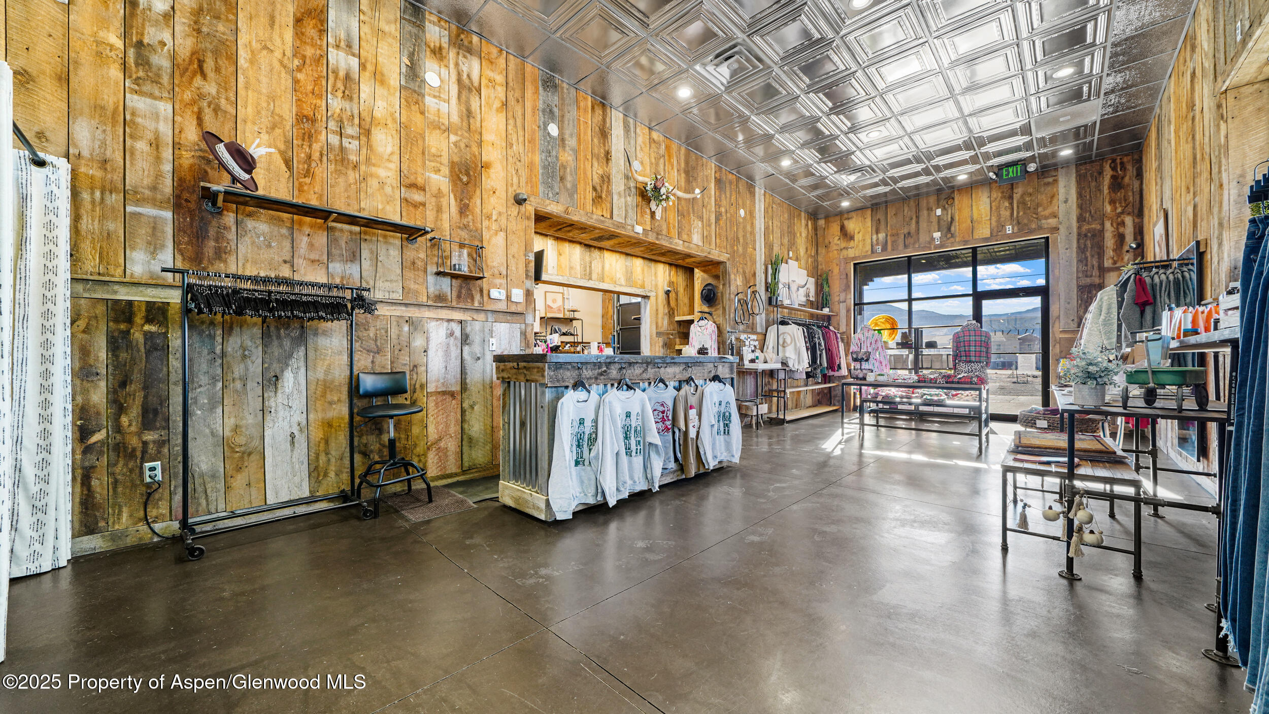 258 S Railroad Avenue Parachute CO 81635