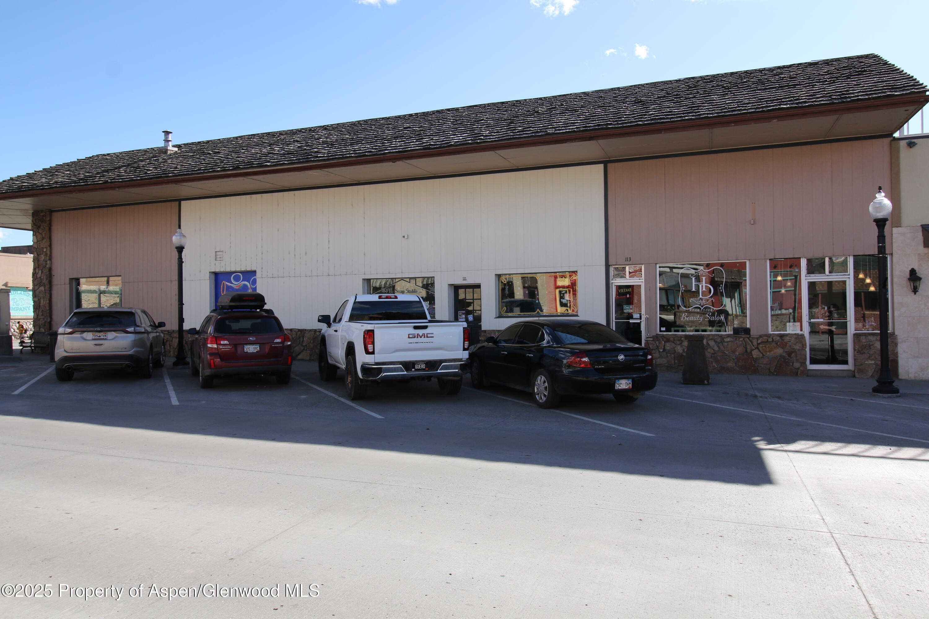 101 W 3rd Street Rifle CO 81650