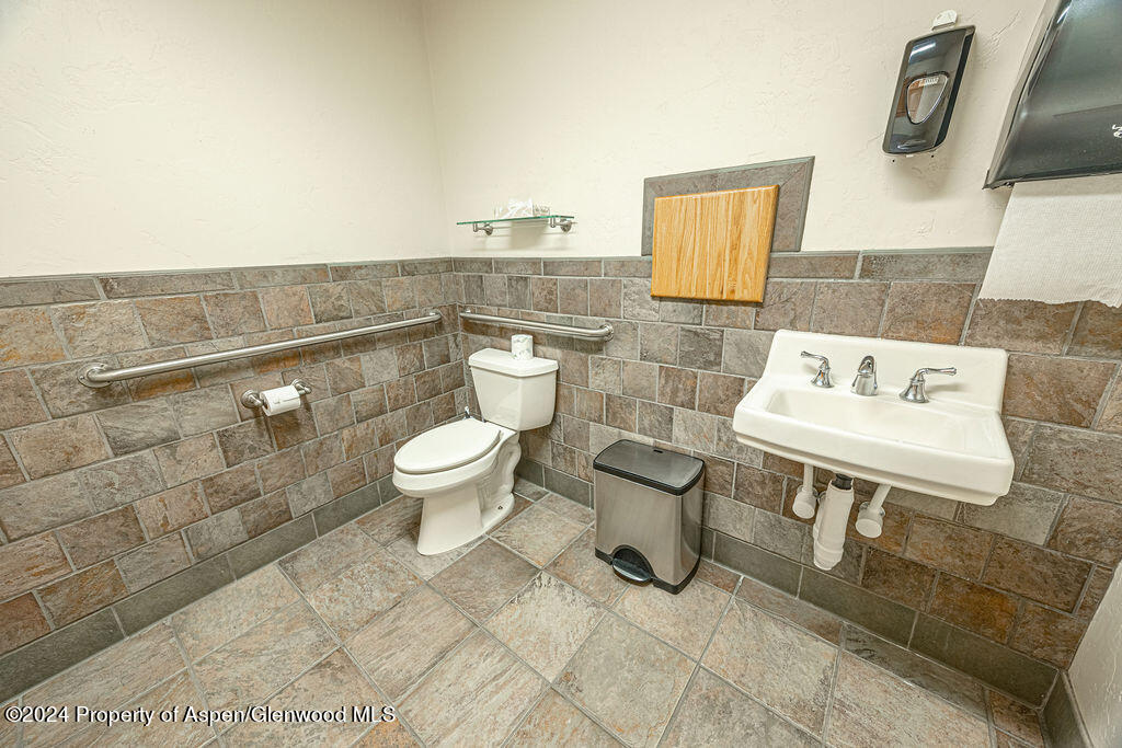 1135 E Highway 40 Craig CO 81625