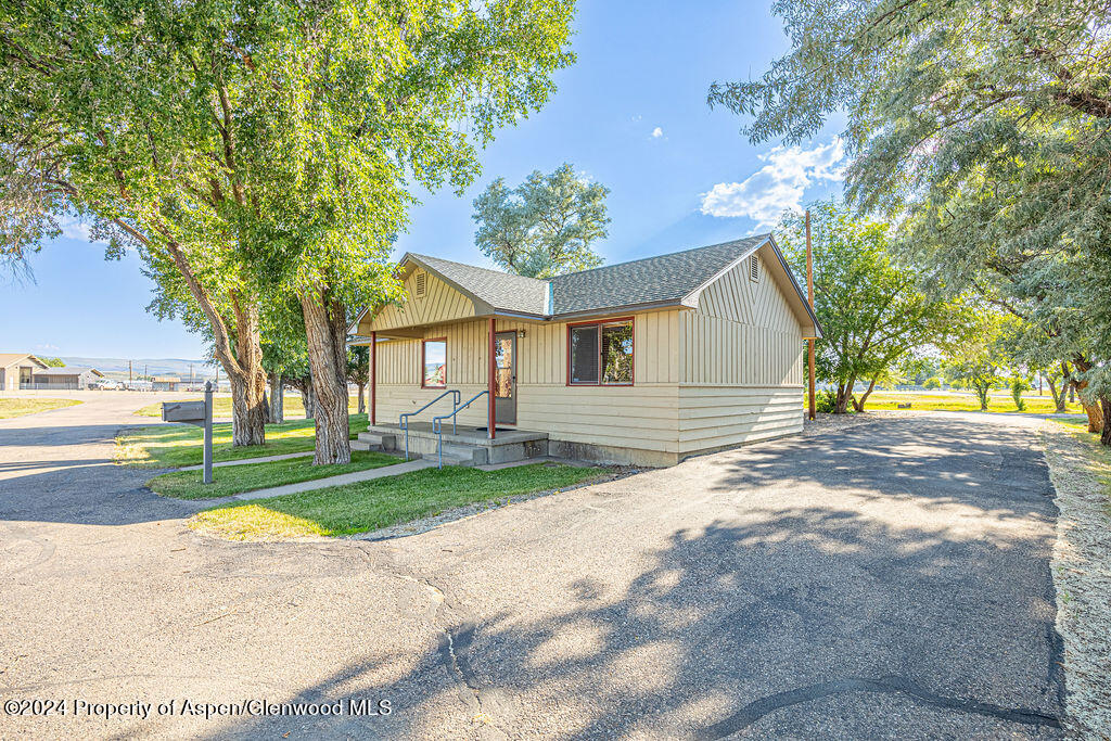 1135 E Highway 40 Craig CO 81625