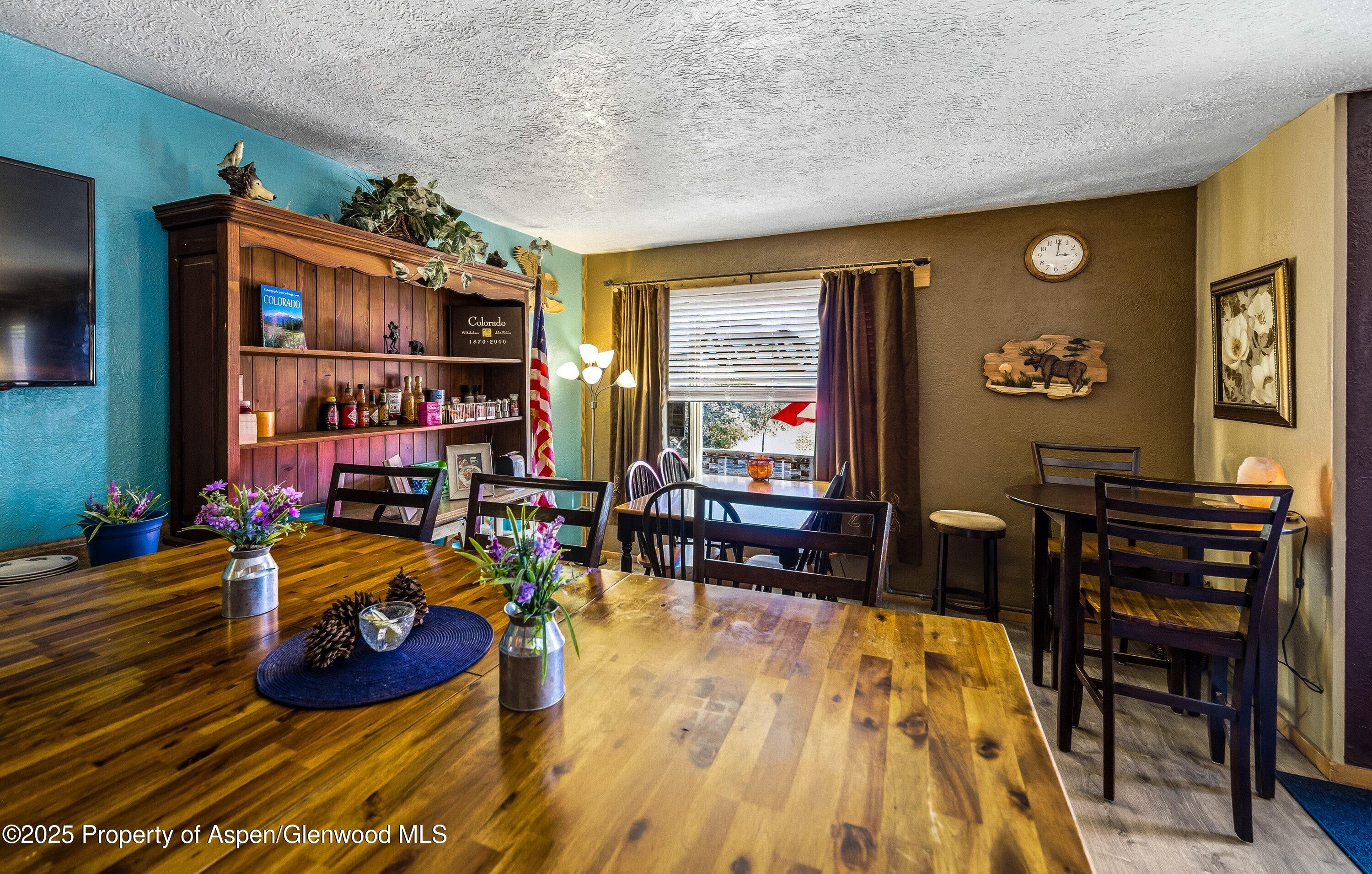 1047 N 1st Street Montrose CO 81401