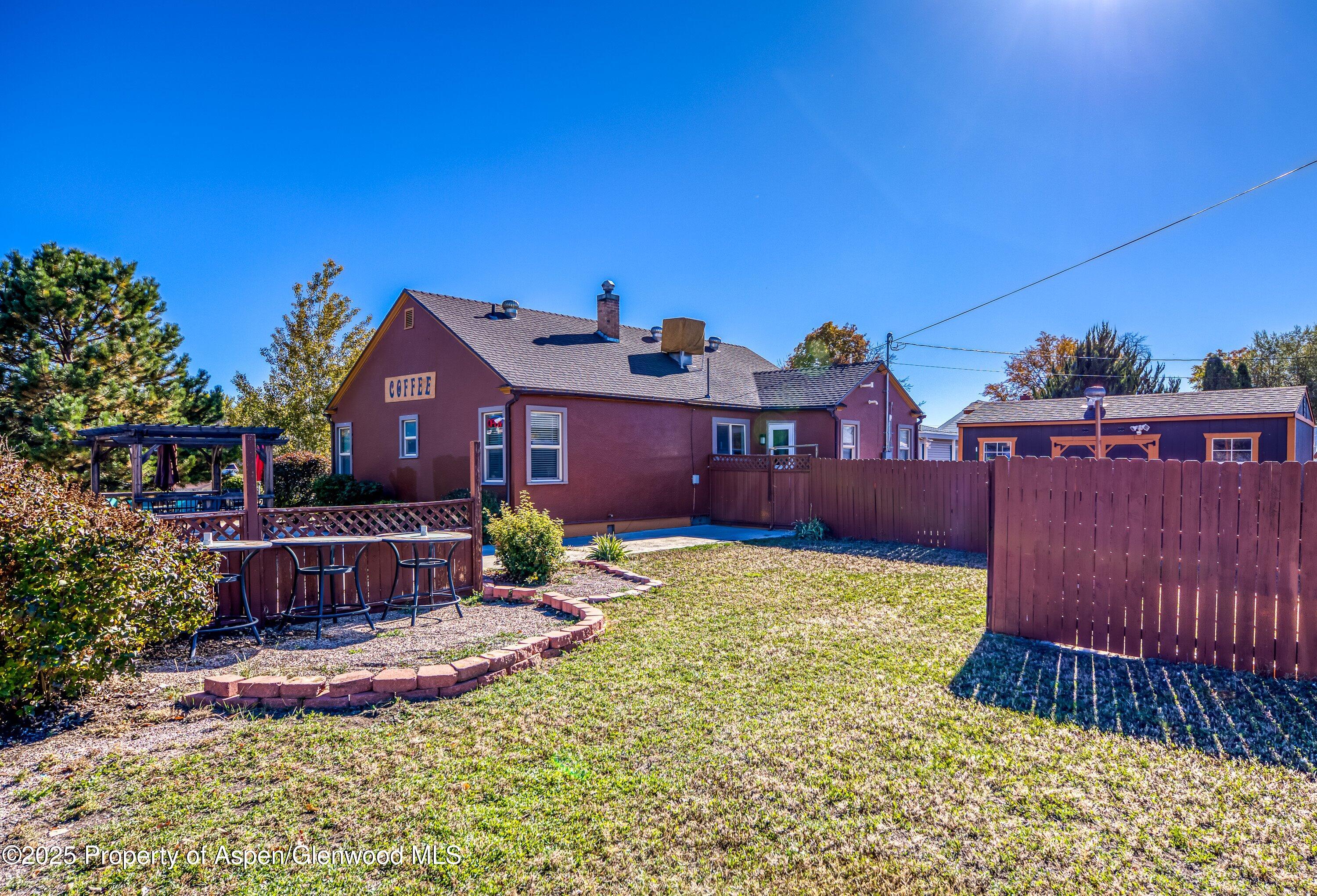 1047 N 1st Street Montrose CO 81401