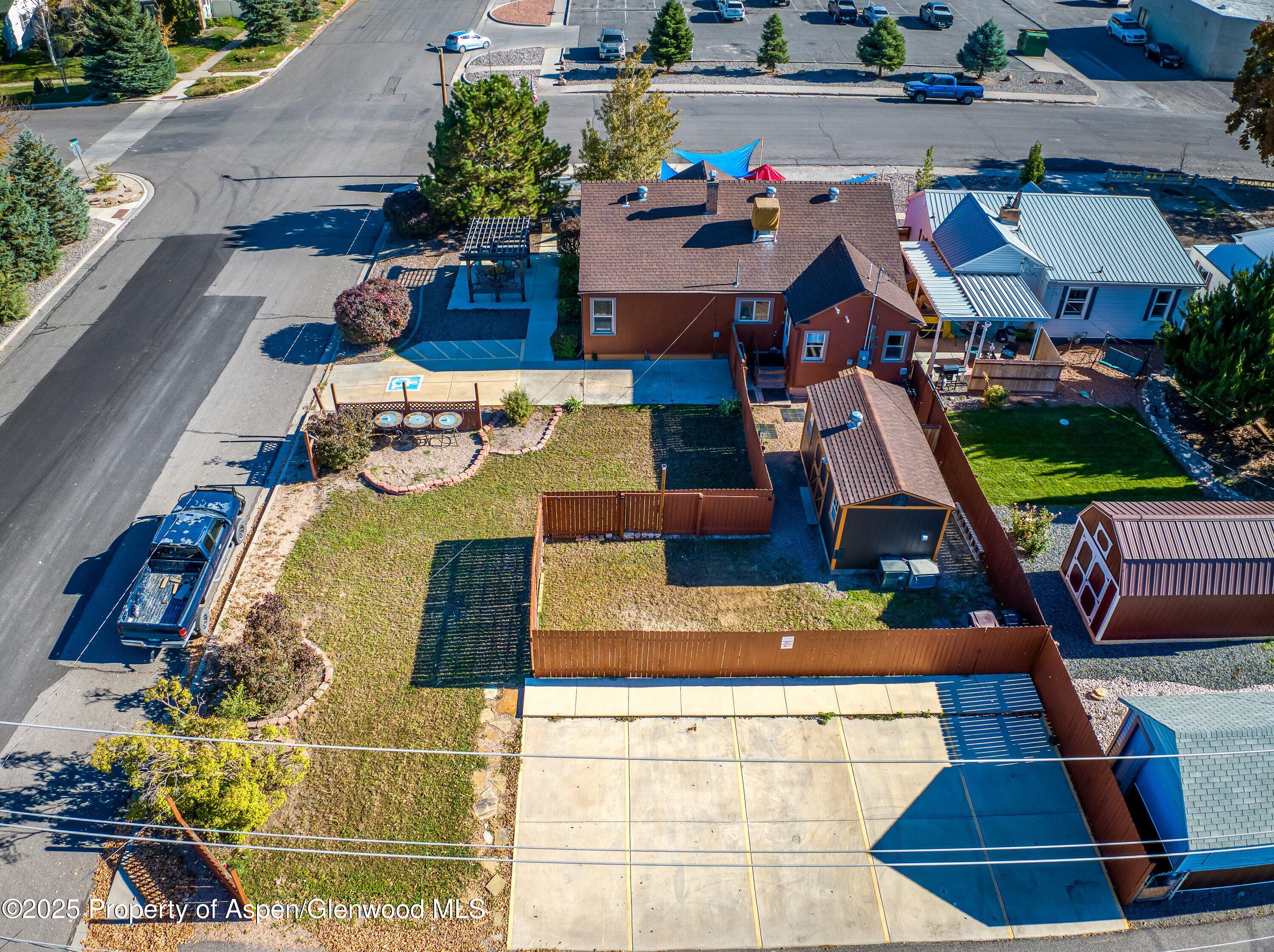 1047 N 1st Street Montrose CO 81401