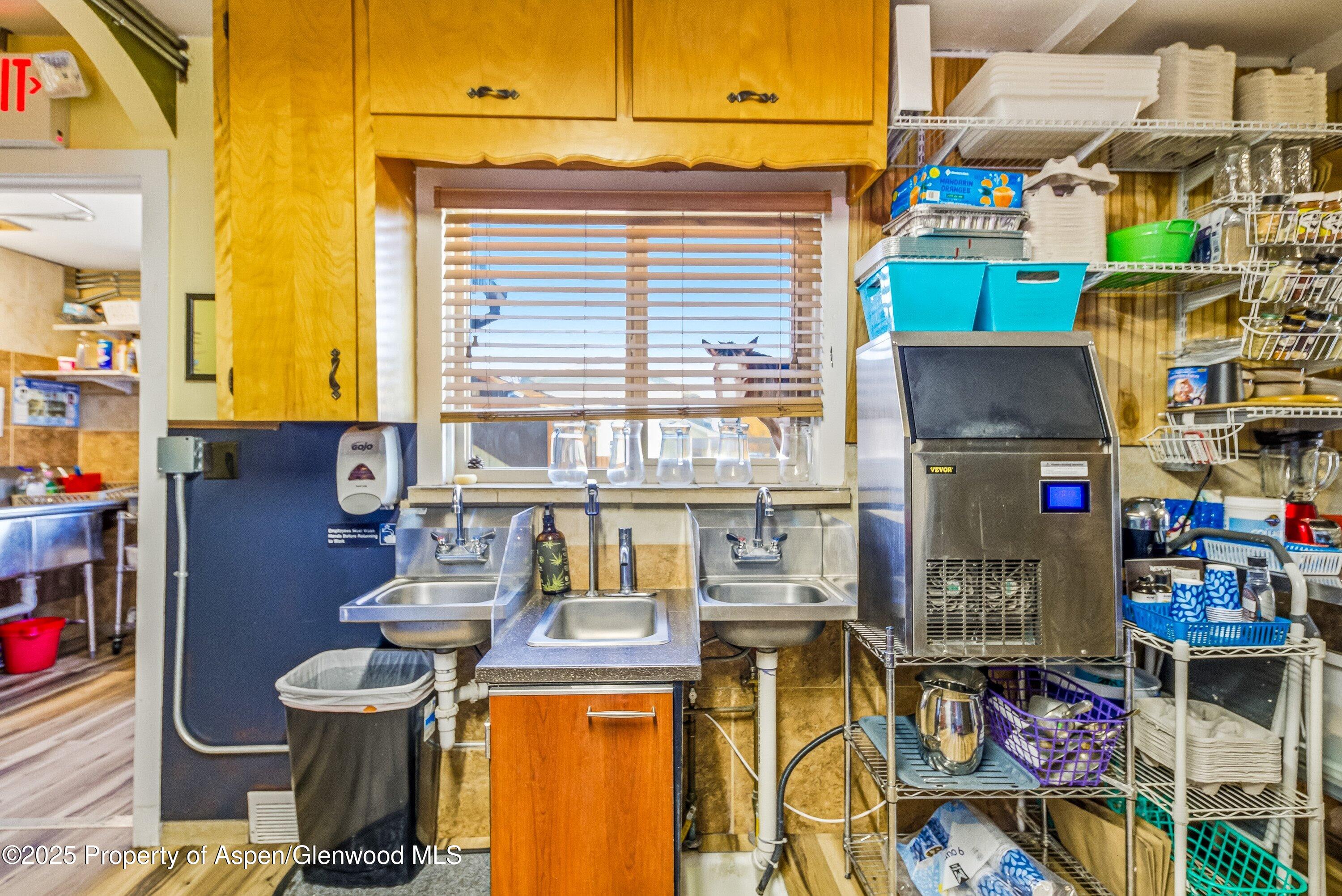 1047 N 1st Street Montrose CO 81401