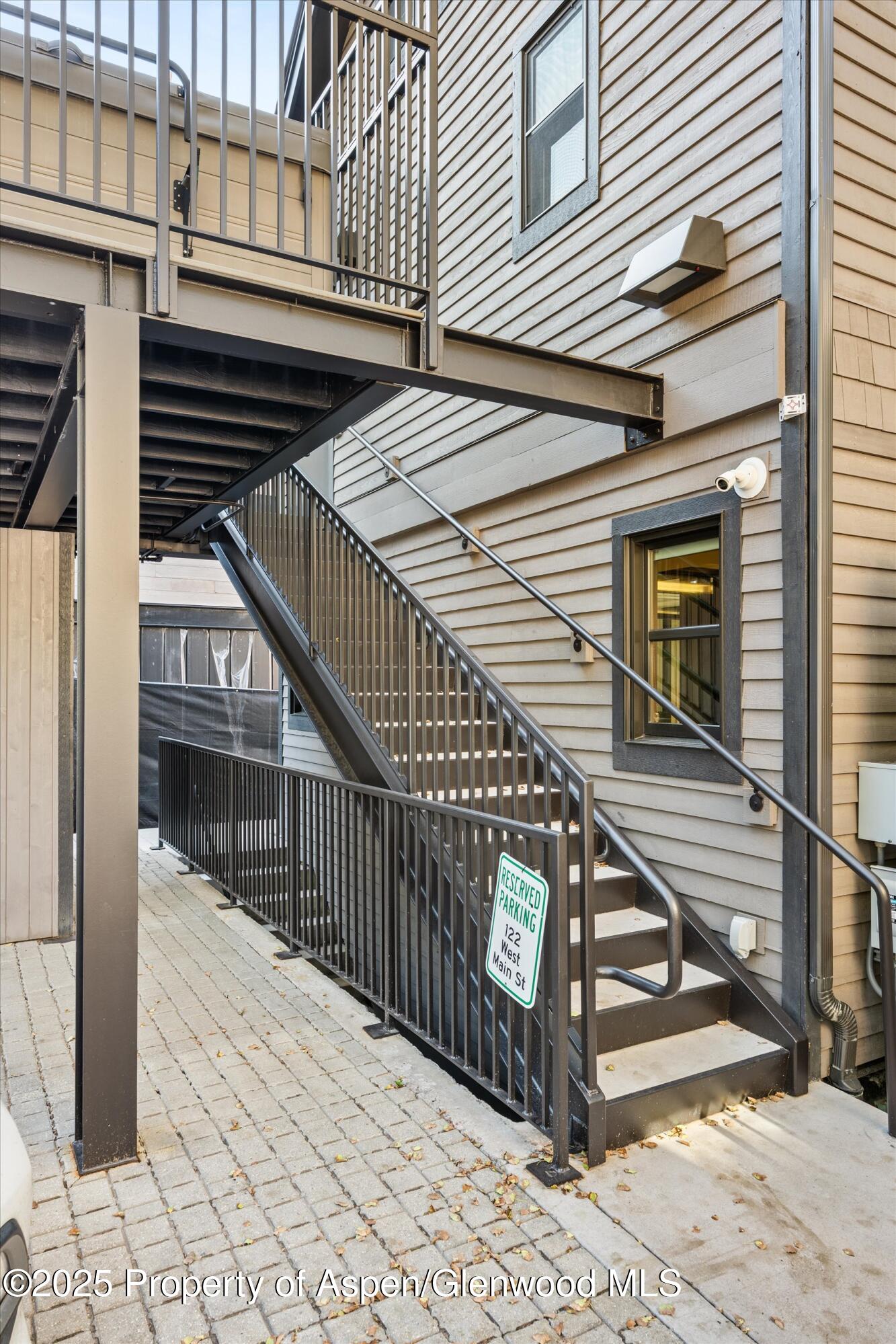 122 W Main Street Aspen CO 81611