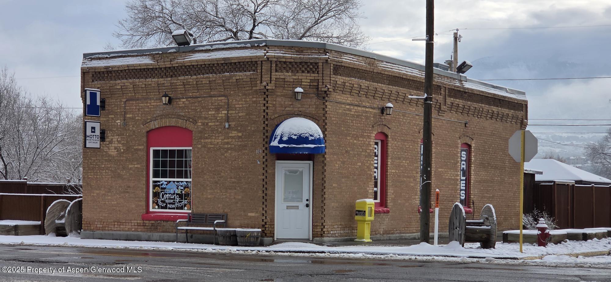 103 1st Street Parachute CO 81635