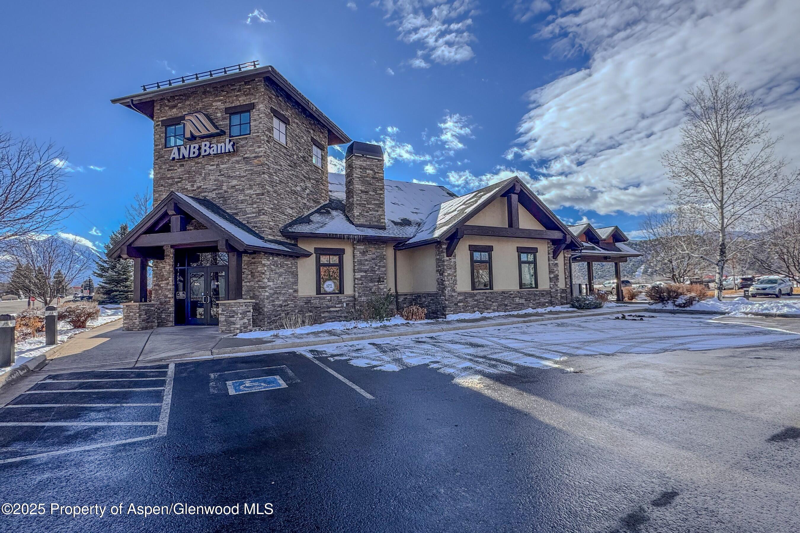 Carbondale CO, 409 Dolores Way