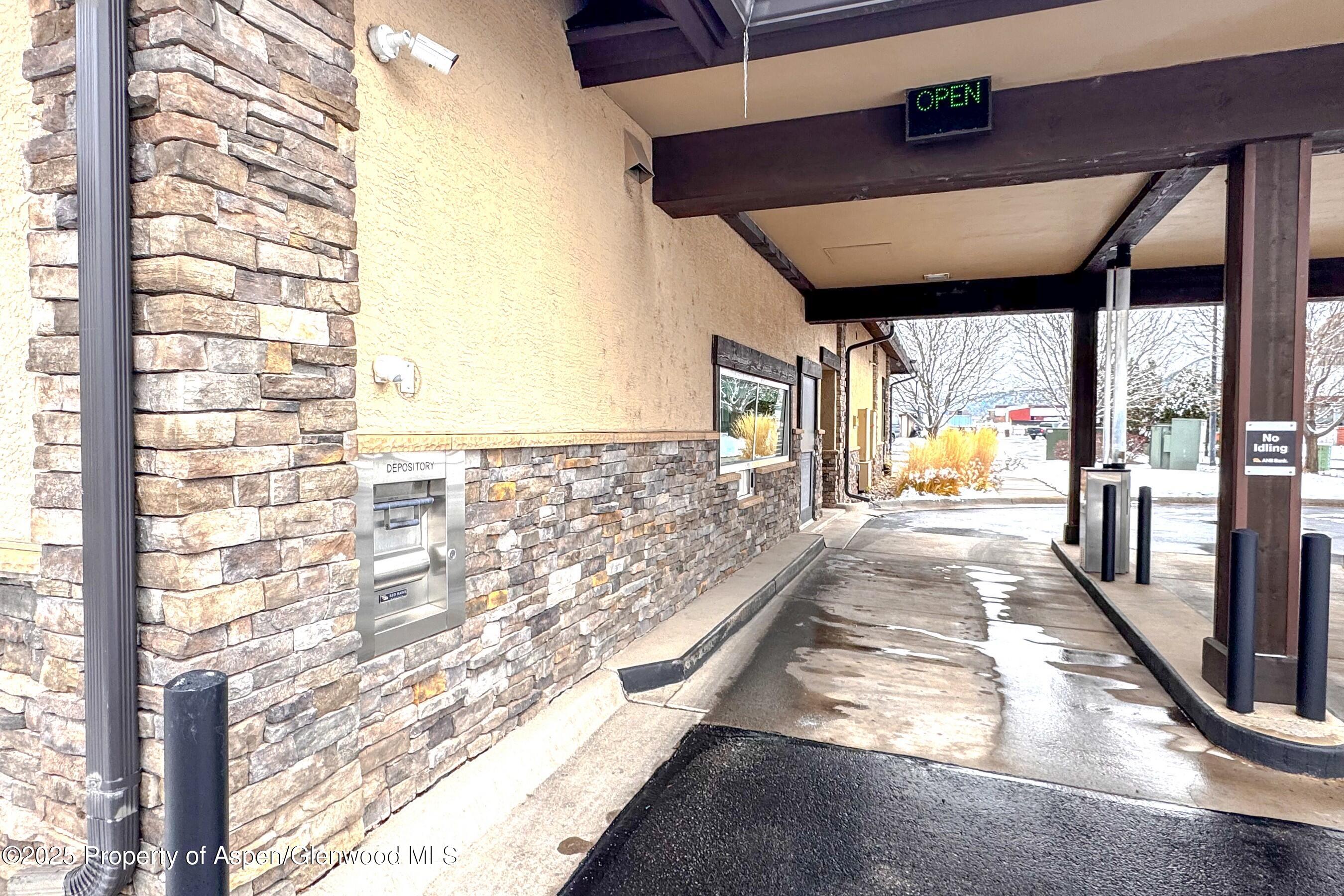 409 Dolores Way Carbondale CO 81623